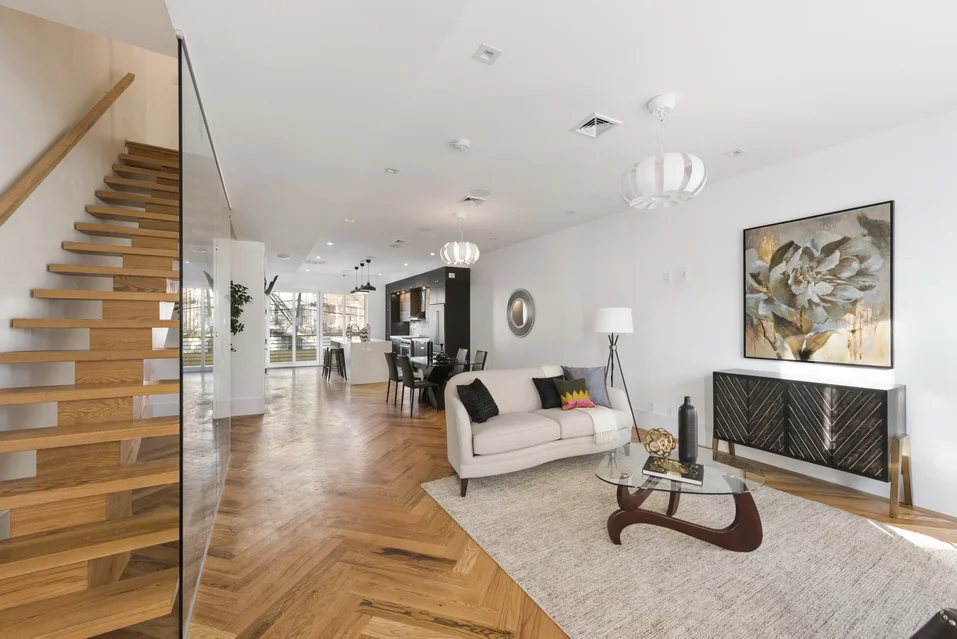 743 Hancock Street TH__4_resize.jpg