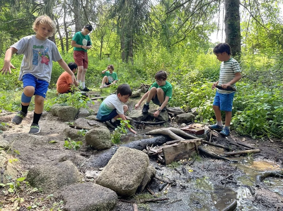 Lazy summers are the best. At@camphudson3, kids get BIG builds, bold ideas, and plenty of time to follow their curiosity&hellip; even if it is straight into the mud.

Let summer be lazy. You shouldn&rsquo;t be.
Spots are limited and won&rsquo;t last.