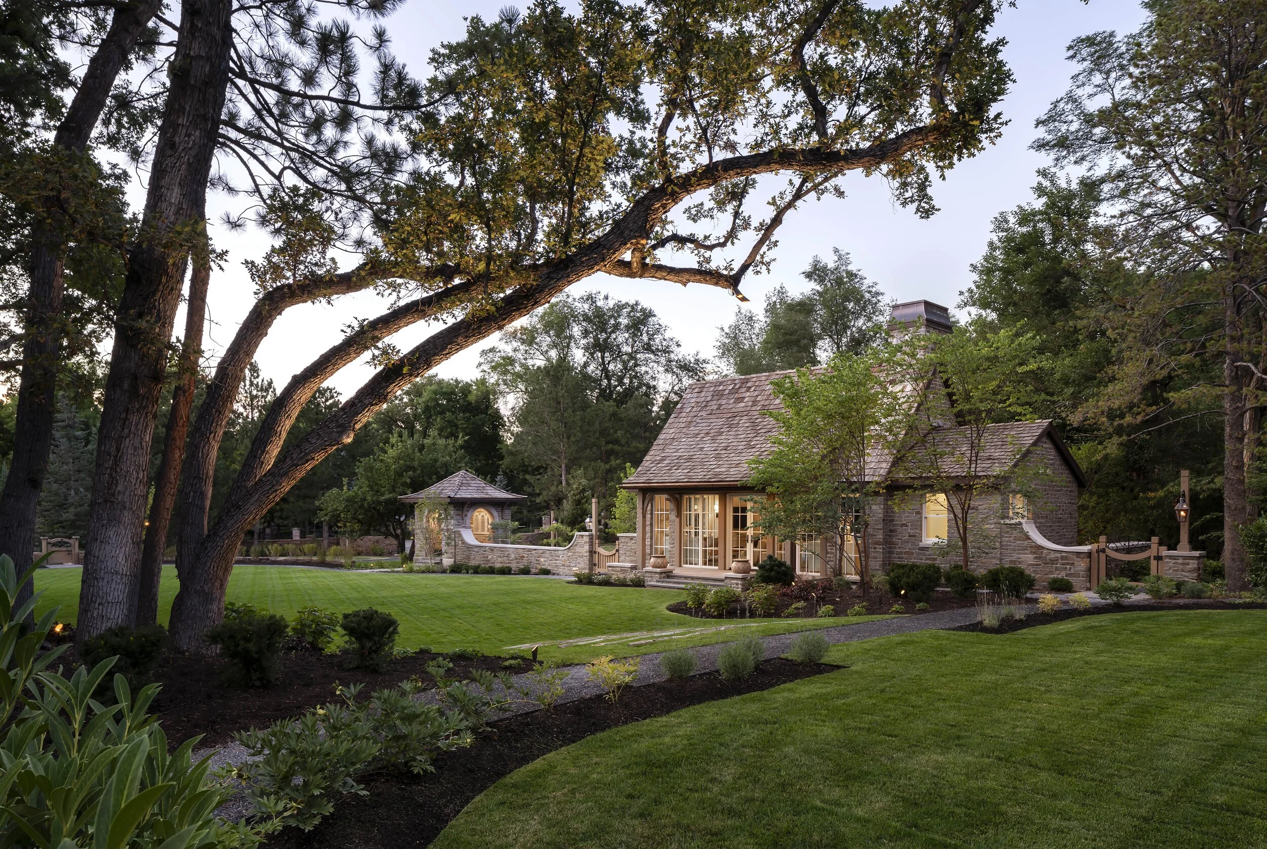 0561Exterior-min.jpg