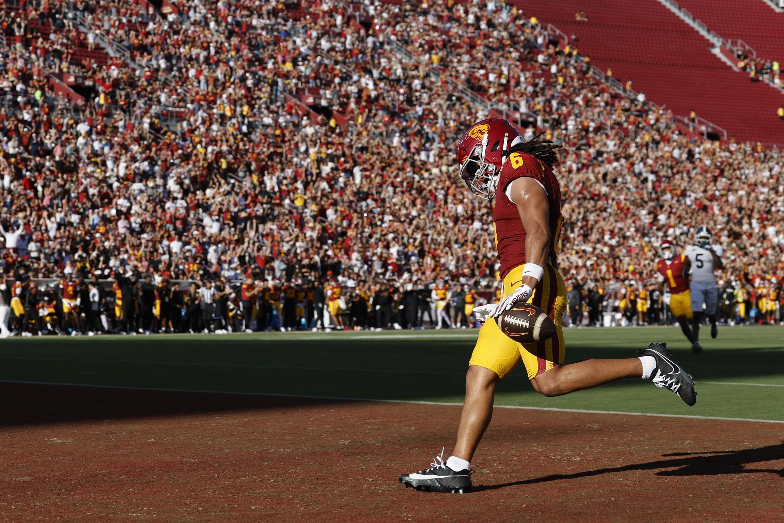  USC Trojans wide receiver Makai Lemon (6) scores a touchdown in the first quarter of the game between Georgia Southern and USC at the LA Memorial Coliseum on Saturday, Sept. 6, 2025 in Los Angeles, Calif. 