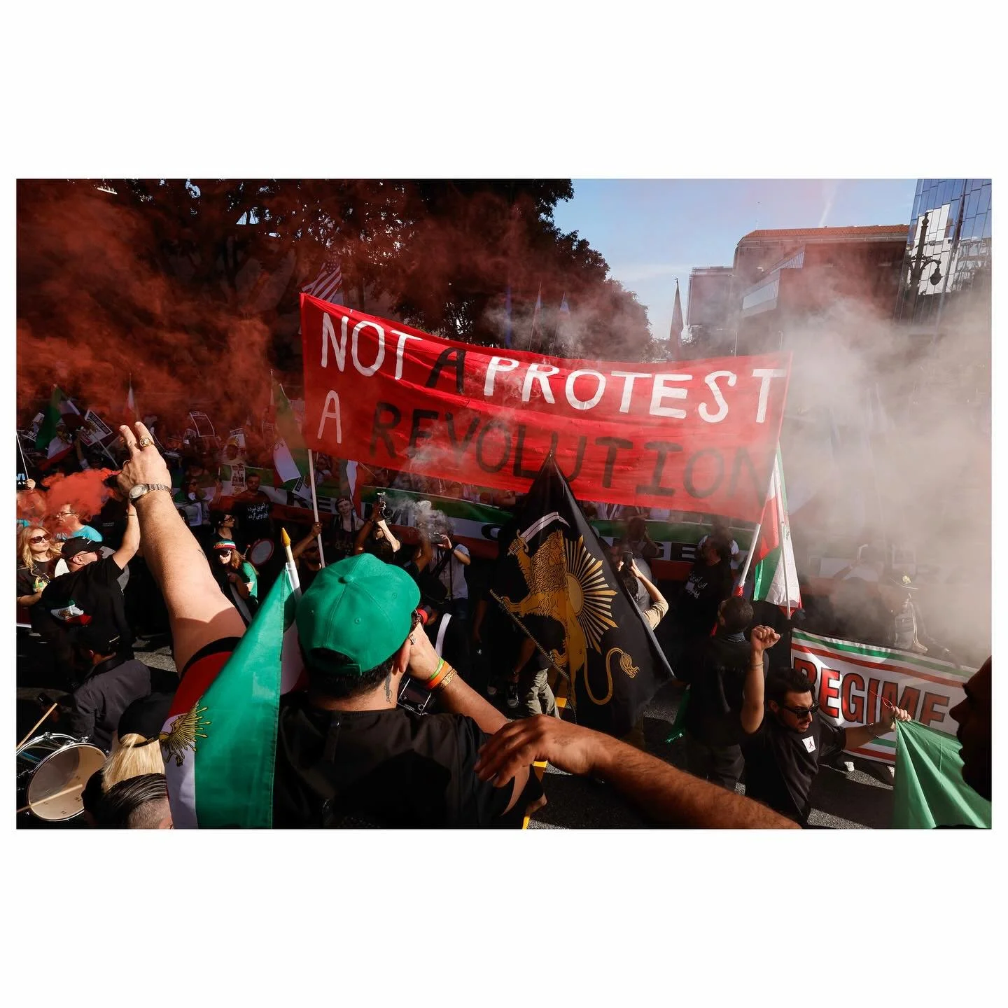 Thousands marched from LA City Hall through downtown against the Iranian crackdown on protests that killed thousands this past week in Los Angeles, Calif. 

#news #photojournalism #iran #protest #news