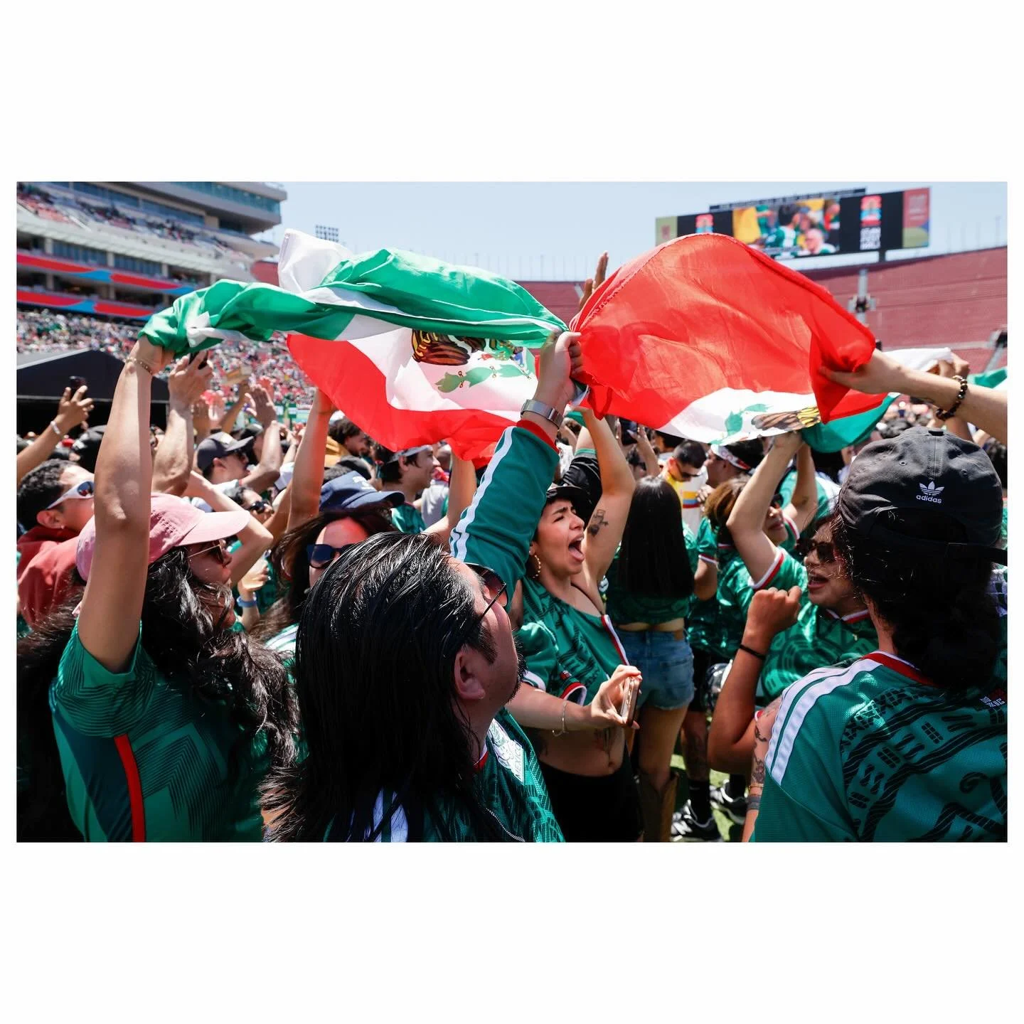 World Cup Fan Fest was peak sombrero. 🇲🇽 🇿🇦 

@californiapost 

#fifa #worldcup #mexico🇲🇽 #soccer #sombrero