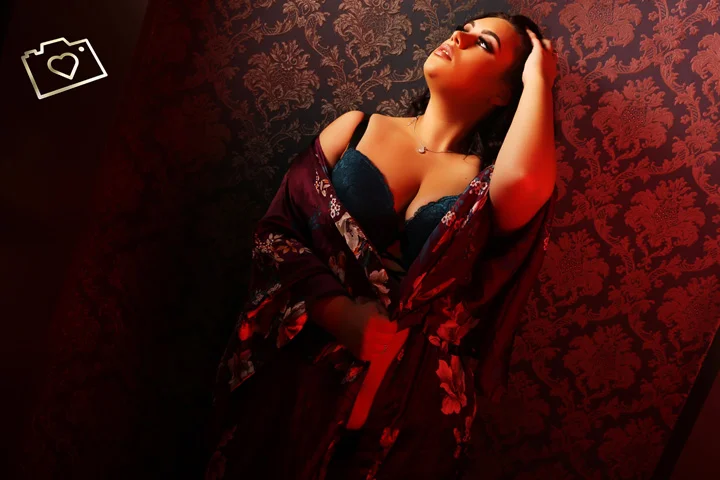 Curves Photography Studios - Boudoir Photographer Manchester - Cheshire - Photo Studio_390.jpg