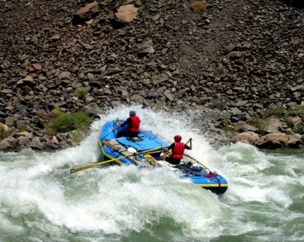 “Rafters on Hermit Rapid” photo courtesy of Sarah Alexander.