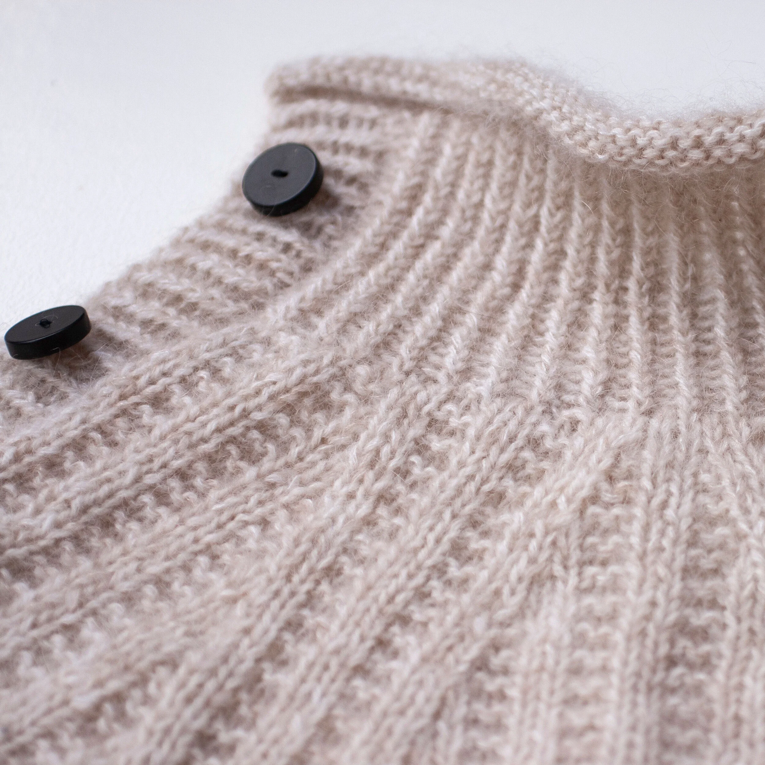 ribbed raglan cardigan
