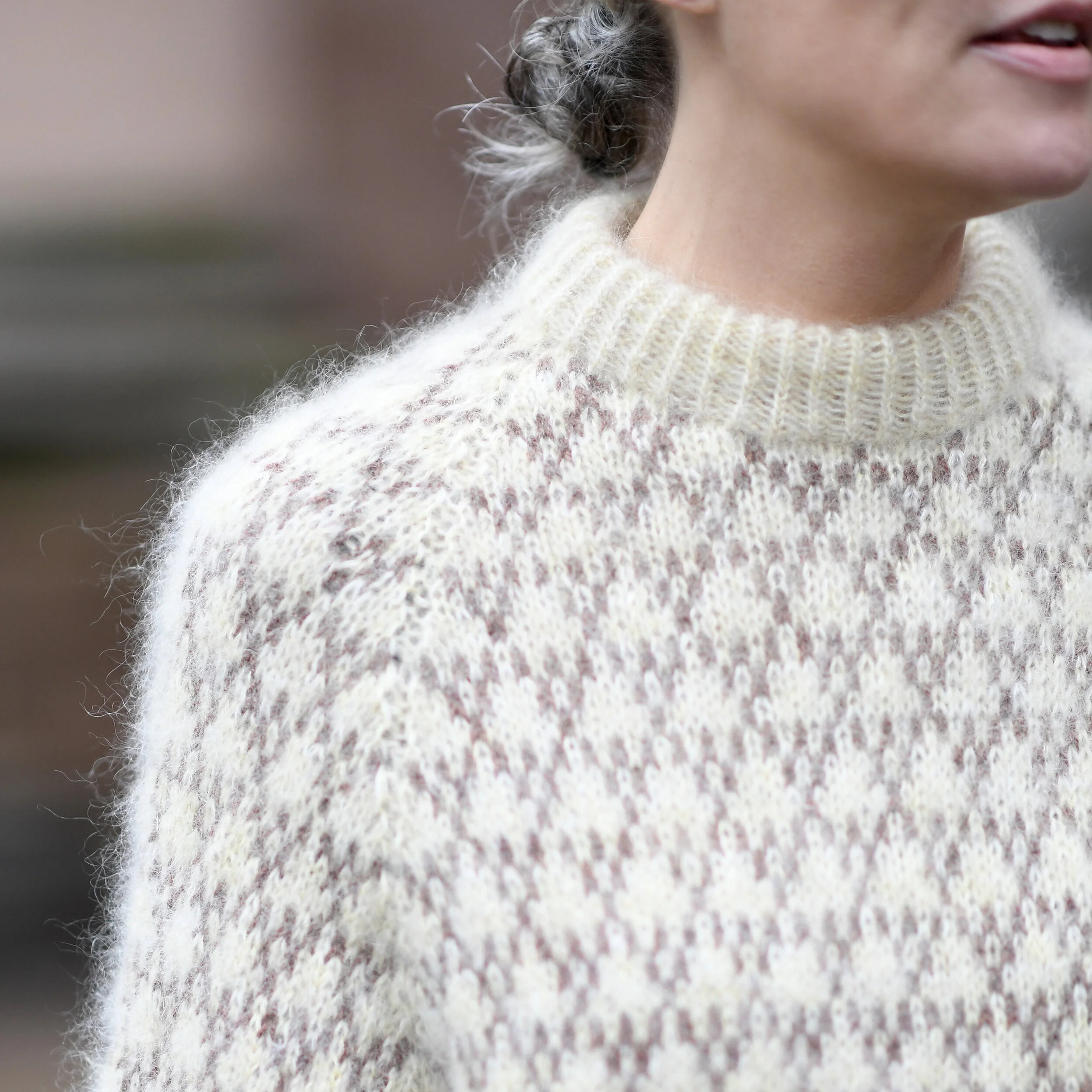 Anne Ventzel, Spot Sweater, English 