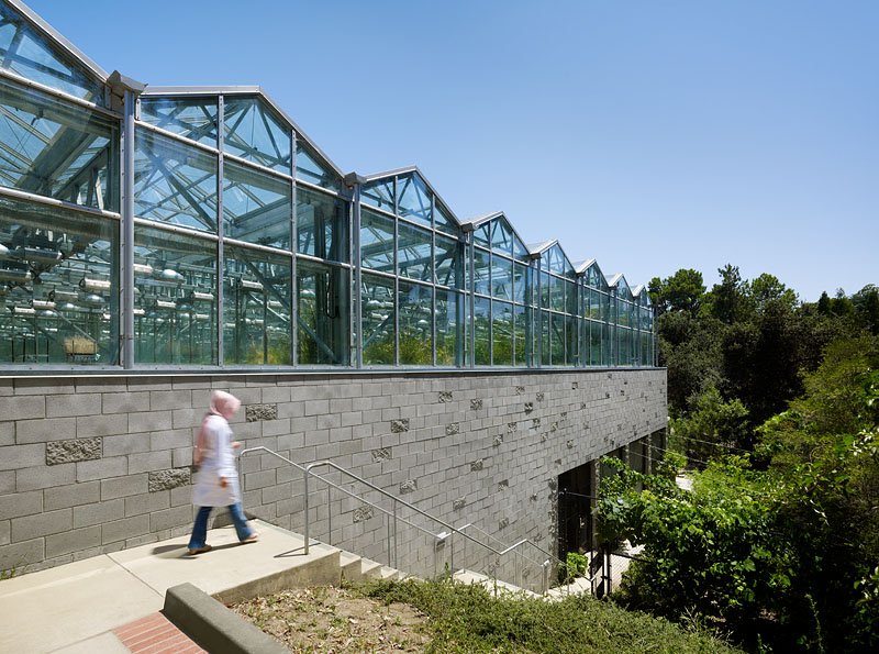 UCLA Plant Growth Center