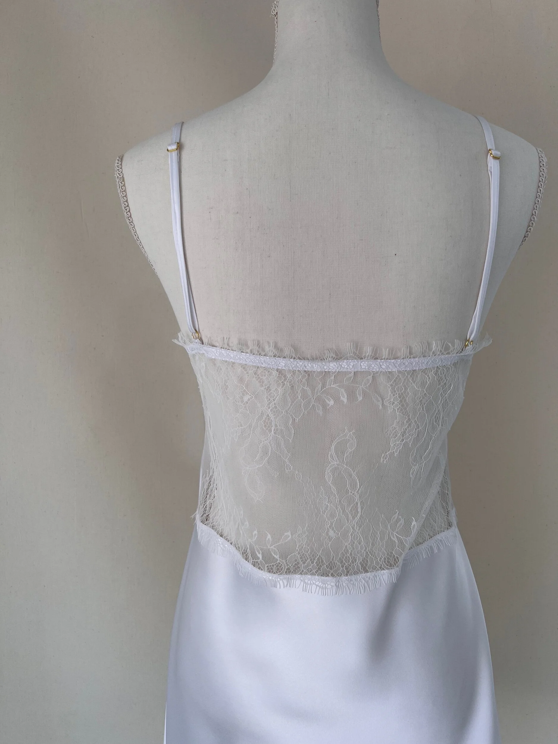 996F8A00-89CD-4F2D-8A4D-9E914DD126B6