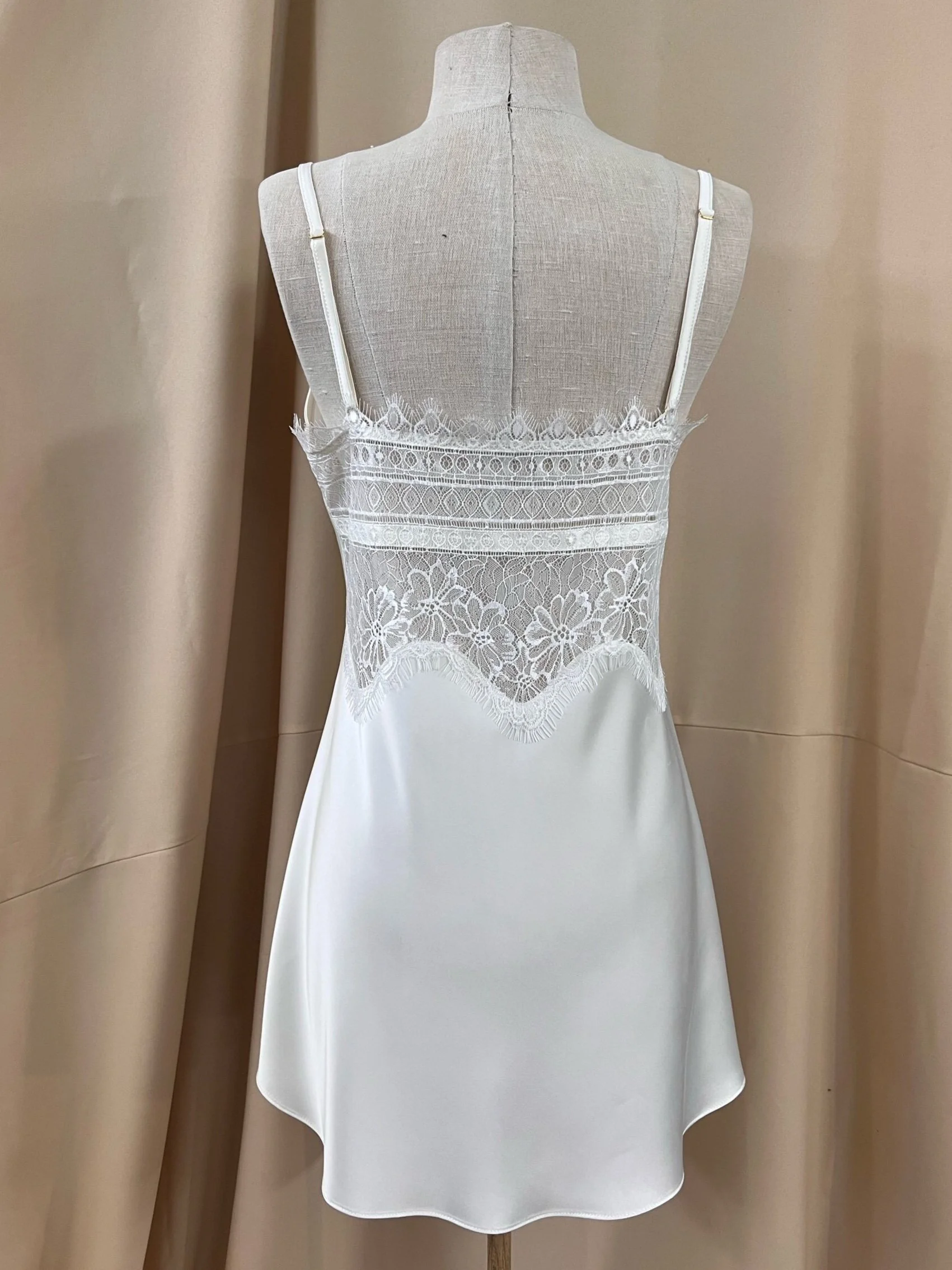 653BFE84-E758-4461-9748-AC0B8733AF8C