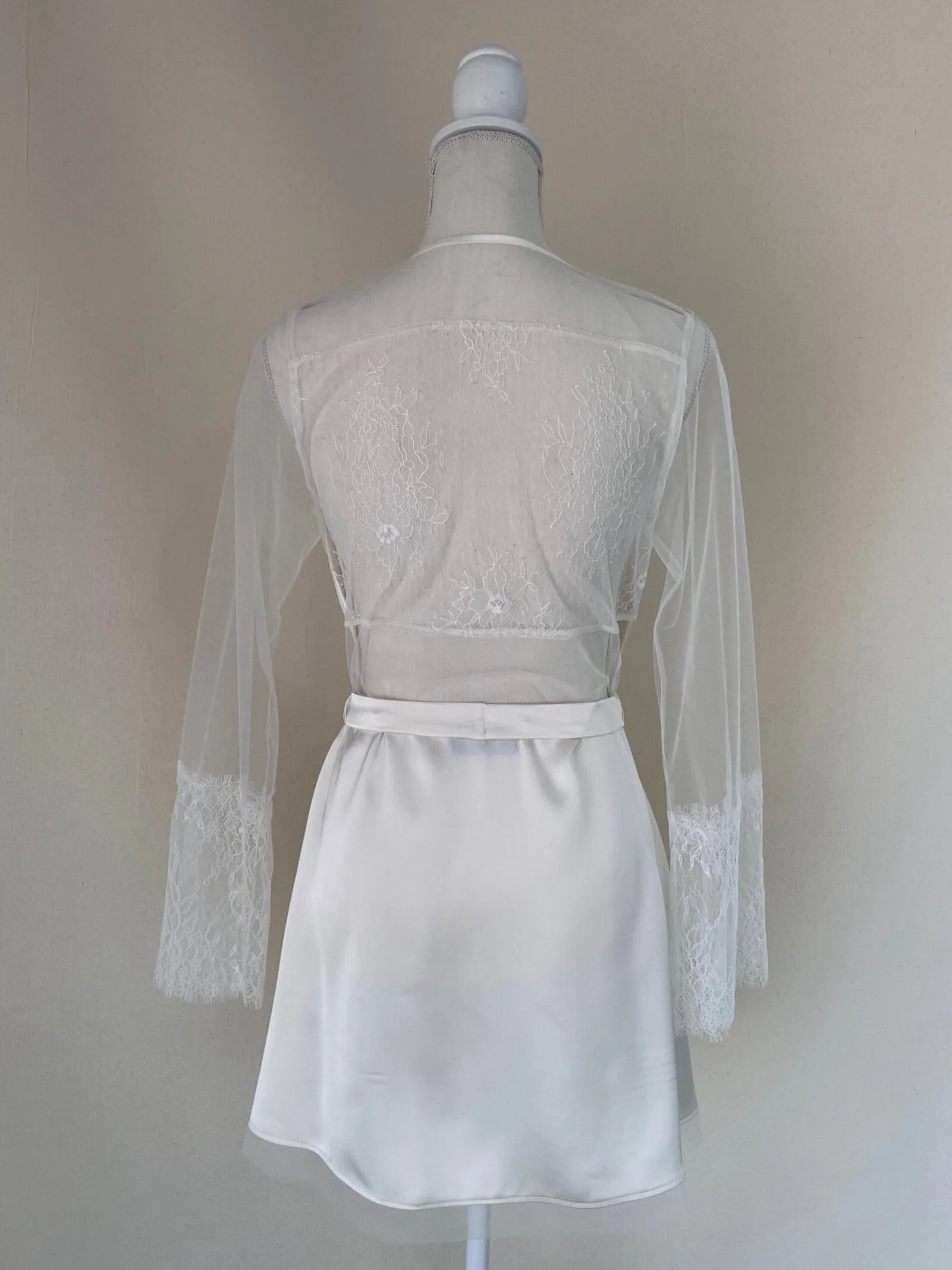 D8F980FC-FA4C-4F7A-B45C-603AE681AC35