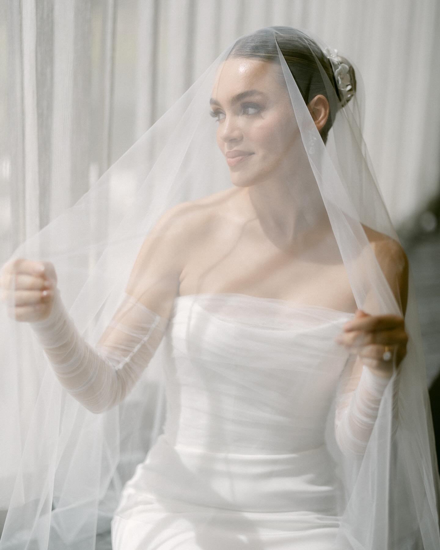 Paola in our Cathedral Drop Veil / Tulle Seda / Ivory / wedding veil &amp; Porcelain flowers