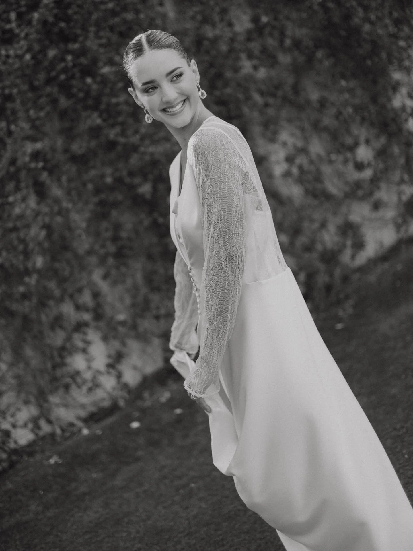 Marcela en nuestra M&aacute;xi robe &ldquo;Cecil&rdquo; y camis&oacute;n &ldquo;Andrea&rdquo;
.
Foto @conte.mx