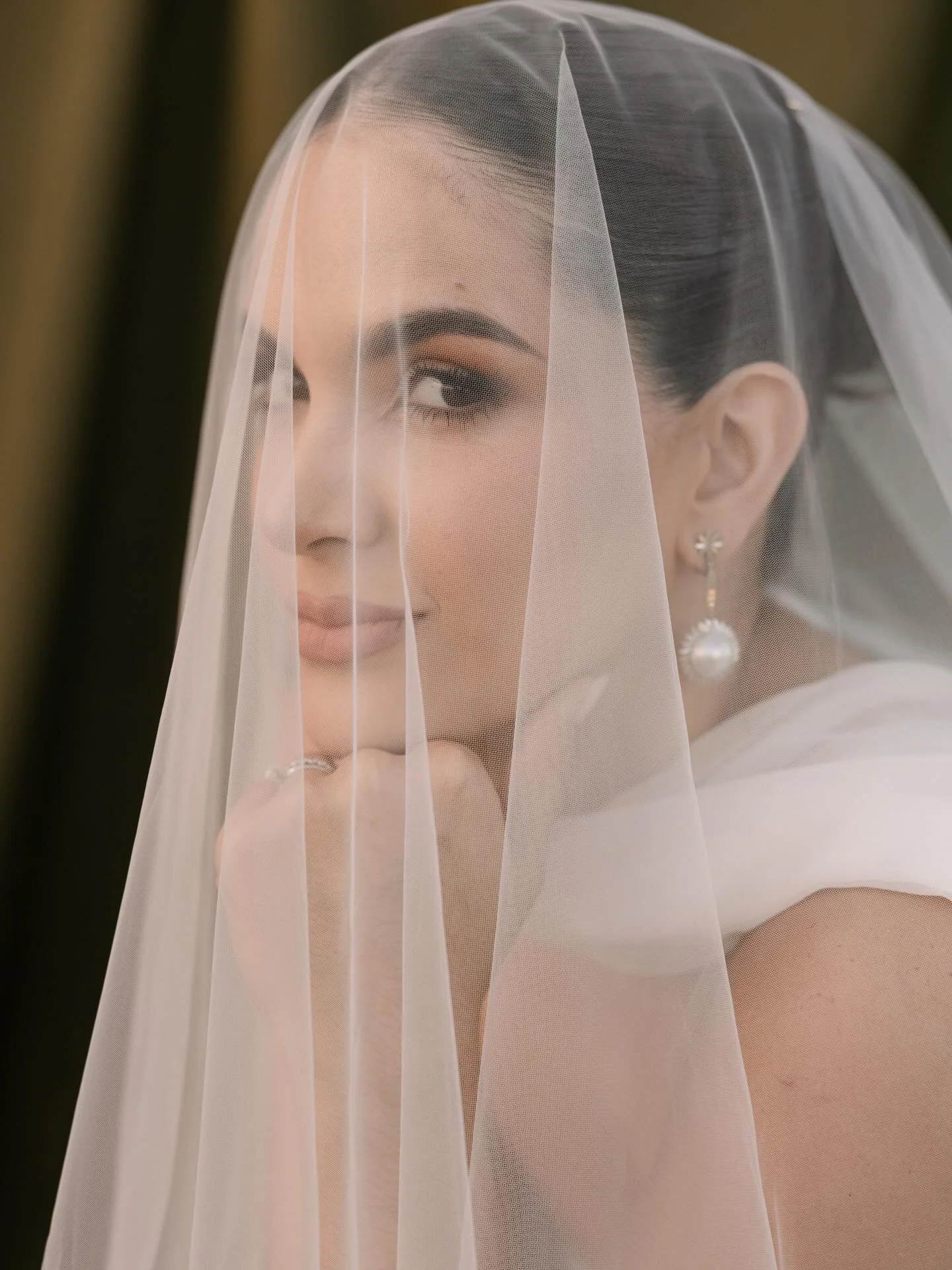 Gabriela in our Drop veil / Tul Seda / Ivory / wedding veil
.
Foto&nbsp;@ricordi.mx