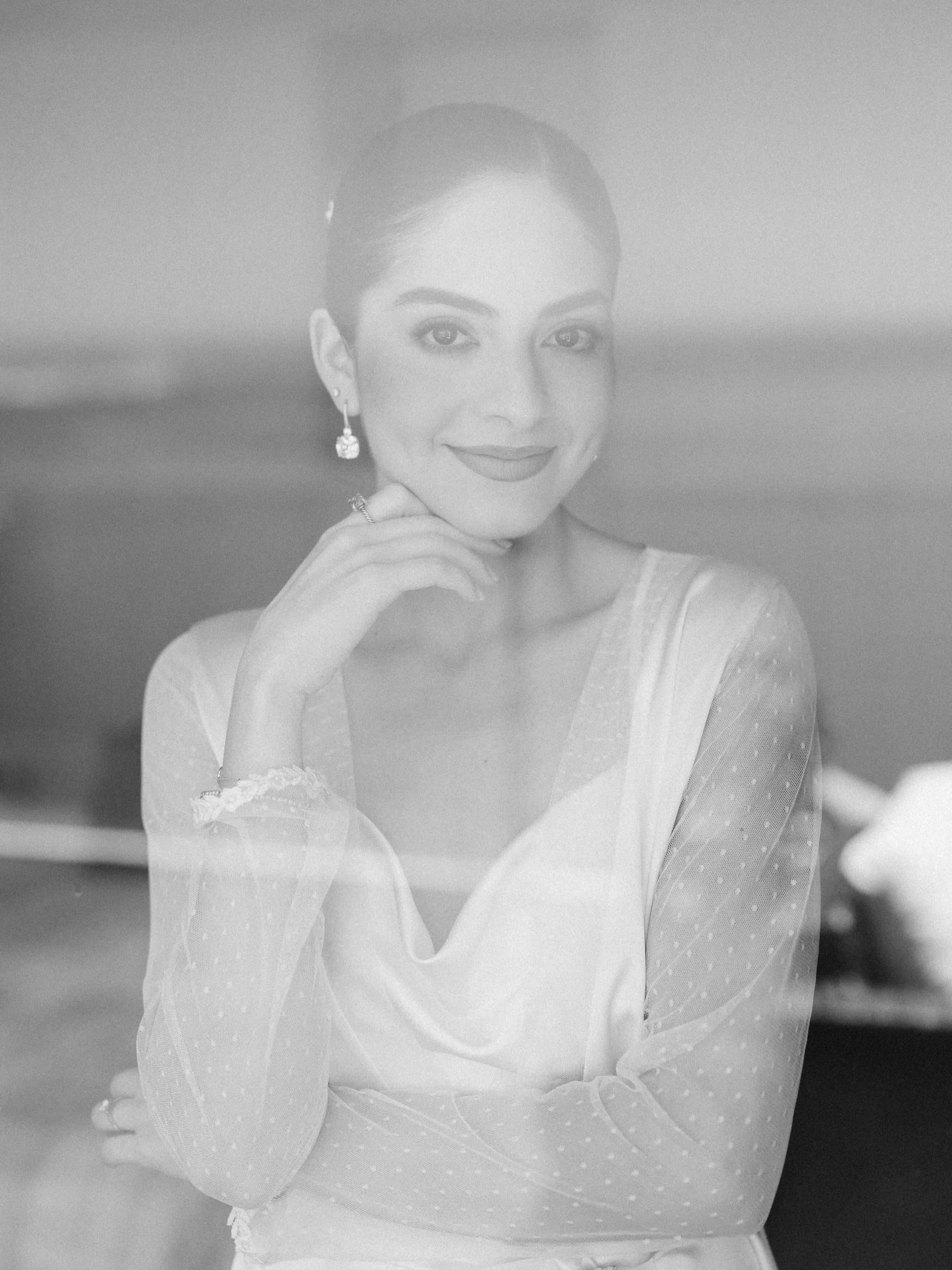 Ana in our Polka lace robe &amp; camis&oacute;n &ldquo;Andrea&rdquo;
.
Foto @ricordi.mx