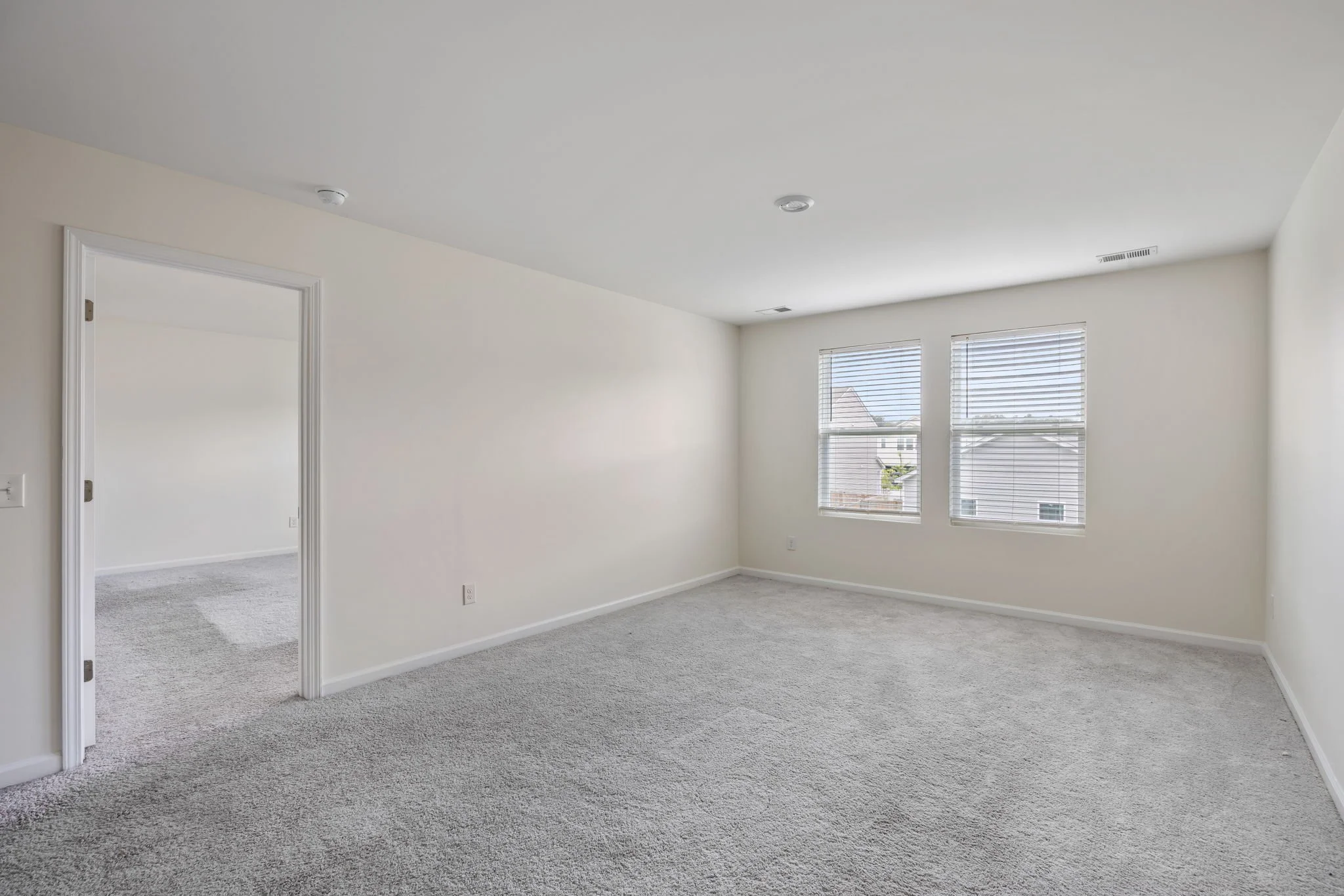12-web-or-mls-5005 Ferry Field Drive - CoastalREphoto-10.jpg