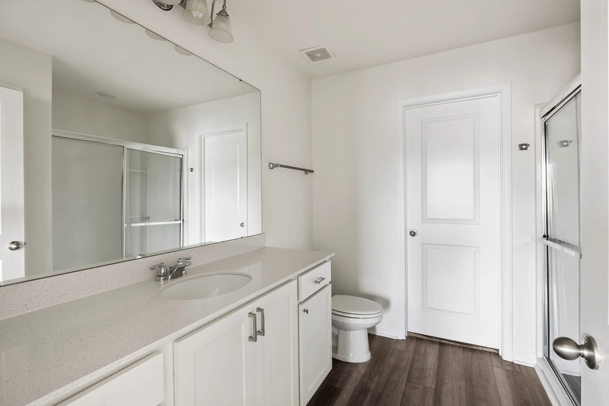 15-web-or-mls-5005 Ferry Field Drive - CoastalREphoto-13.jpg