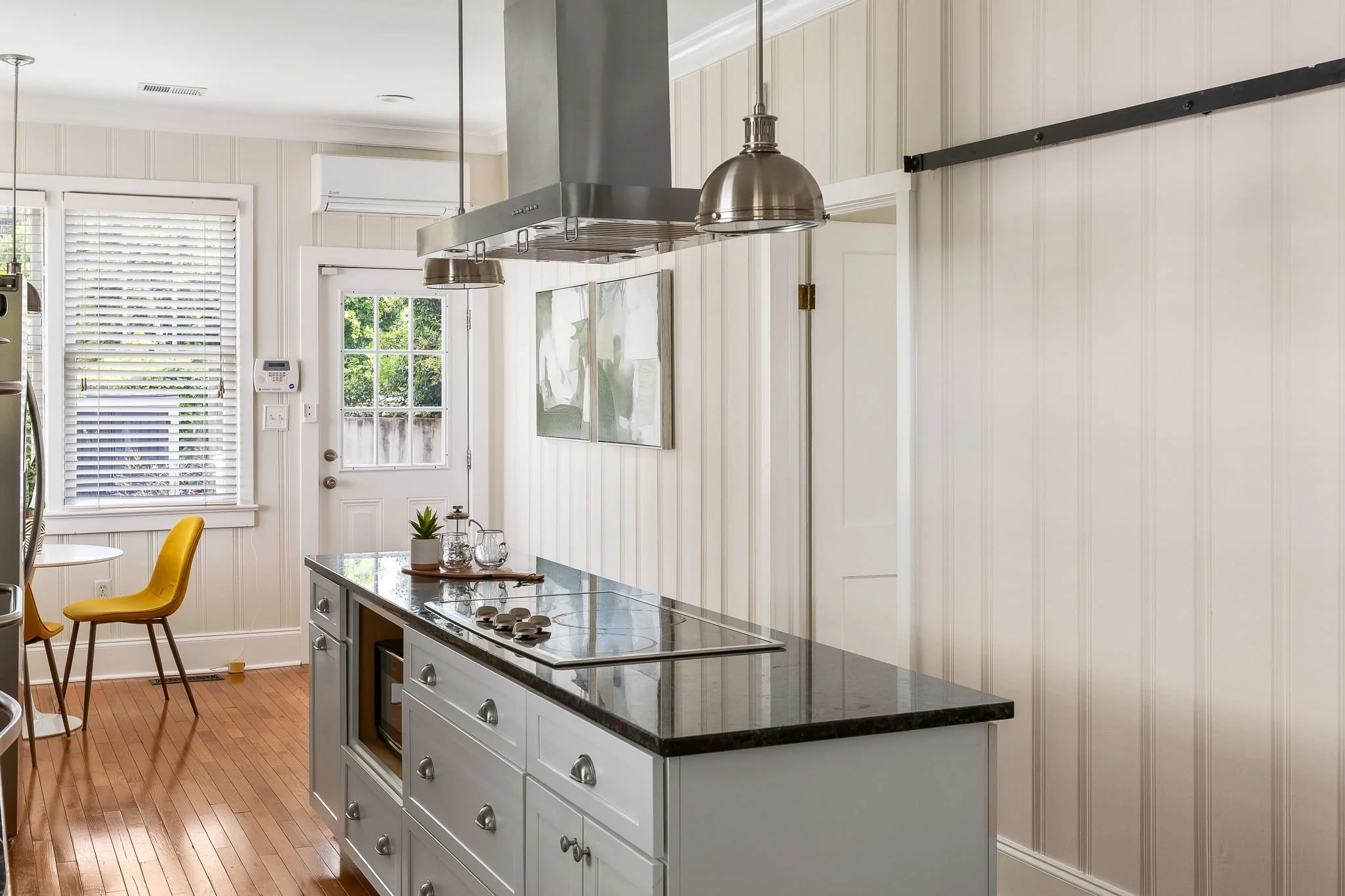 11-web-or-mls-67 Poplar St CoastalRE-14.jpg