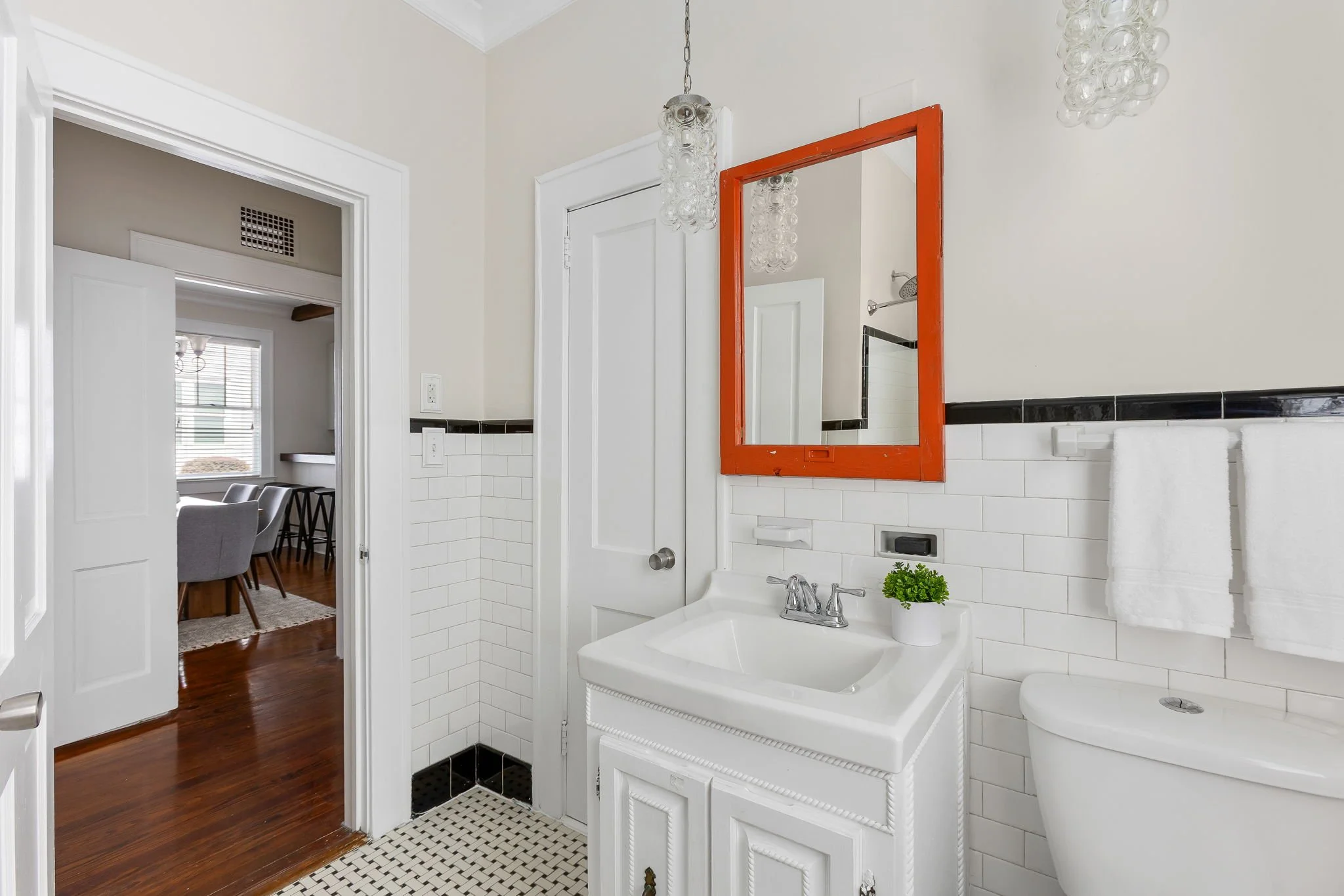 15-web-or-mls-67 Poplar St CoastalRE-17.jpg