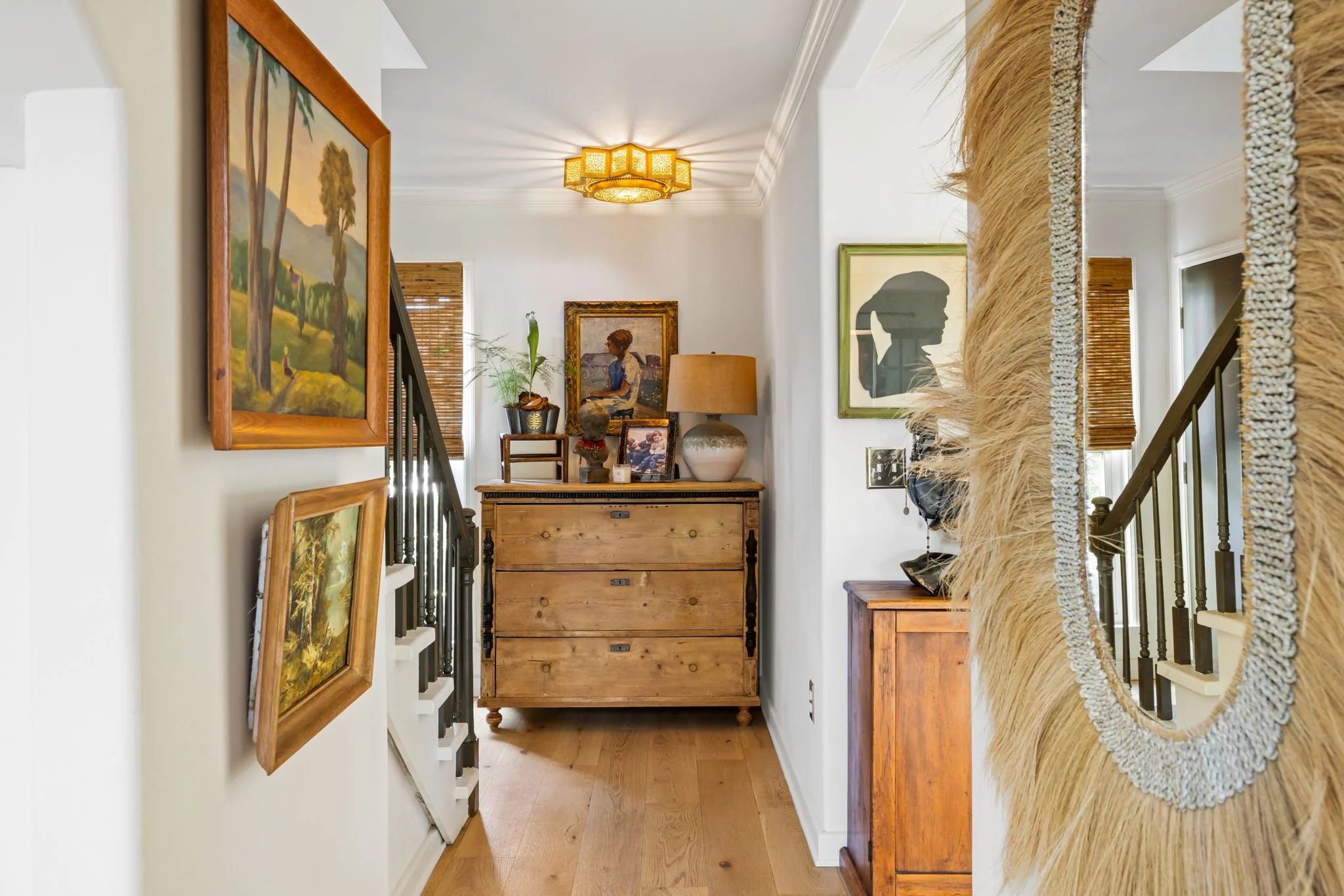 4-web-or-mls-1303 Ventura Pl - Coastal RE Photo-30.jpg