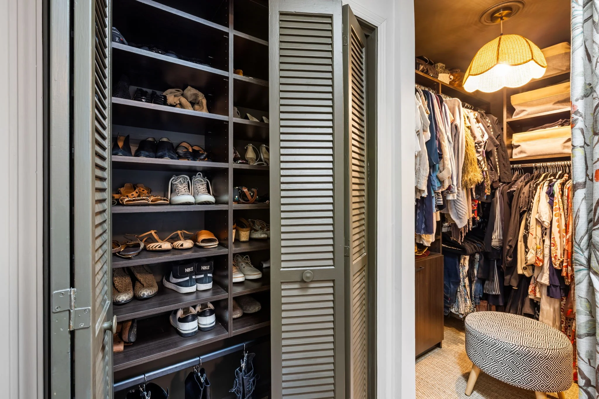 22-web-or-mls-1303 Ventura Pl - Coastal RE Photo-16.jpg