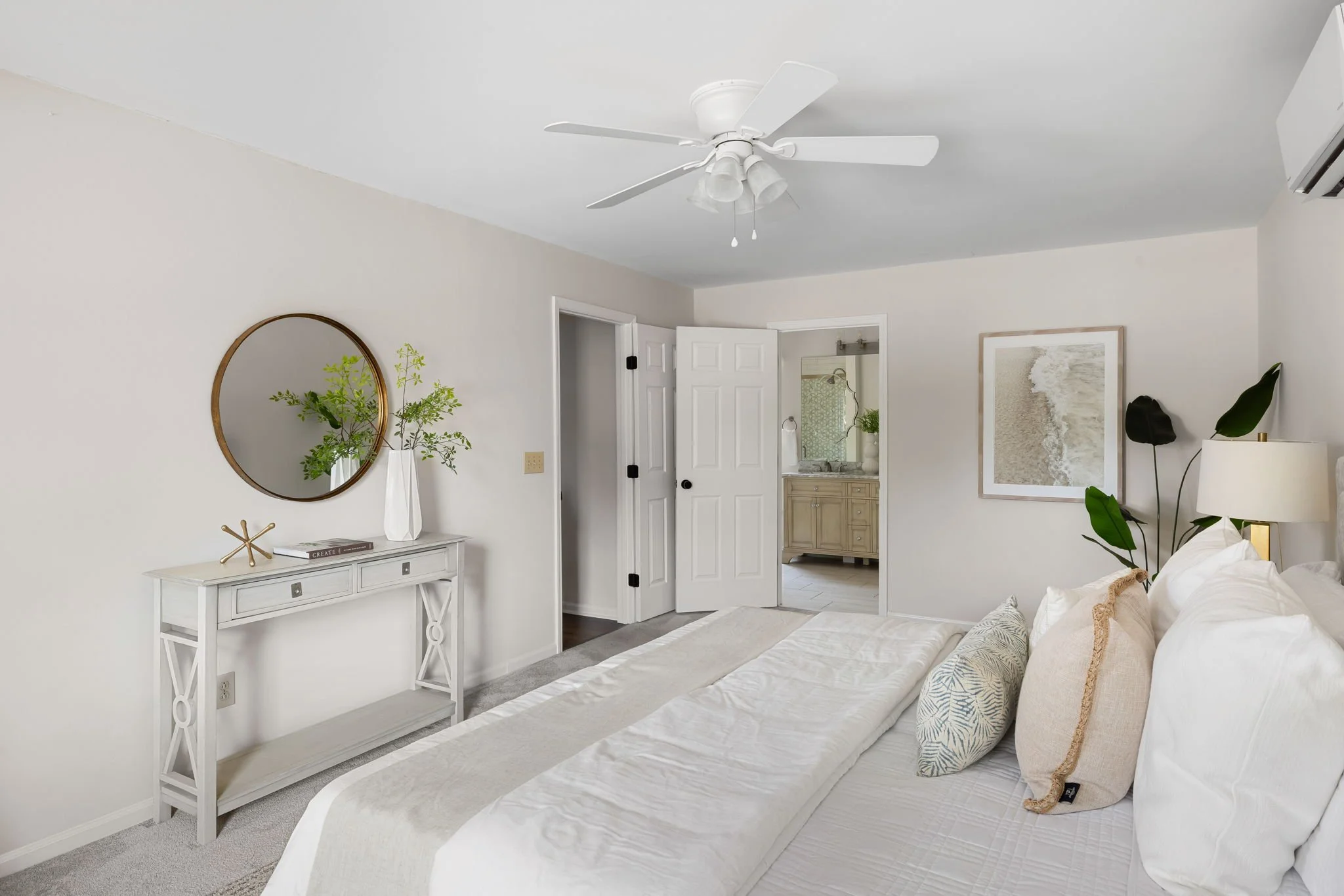 15-web-or-mls-1490 Diamond Blvd- Coastal Re Photo-12.jpg