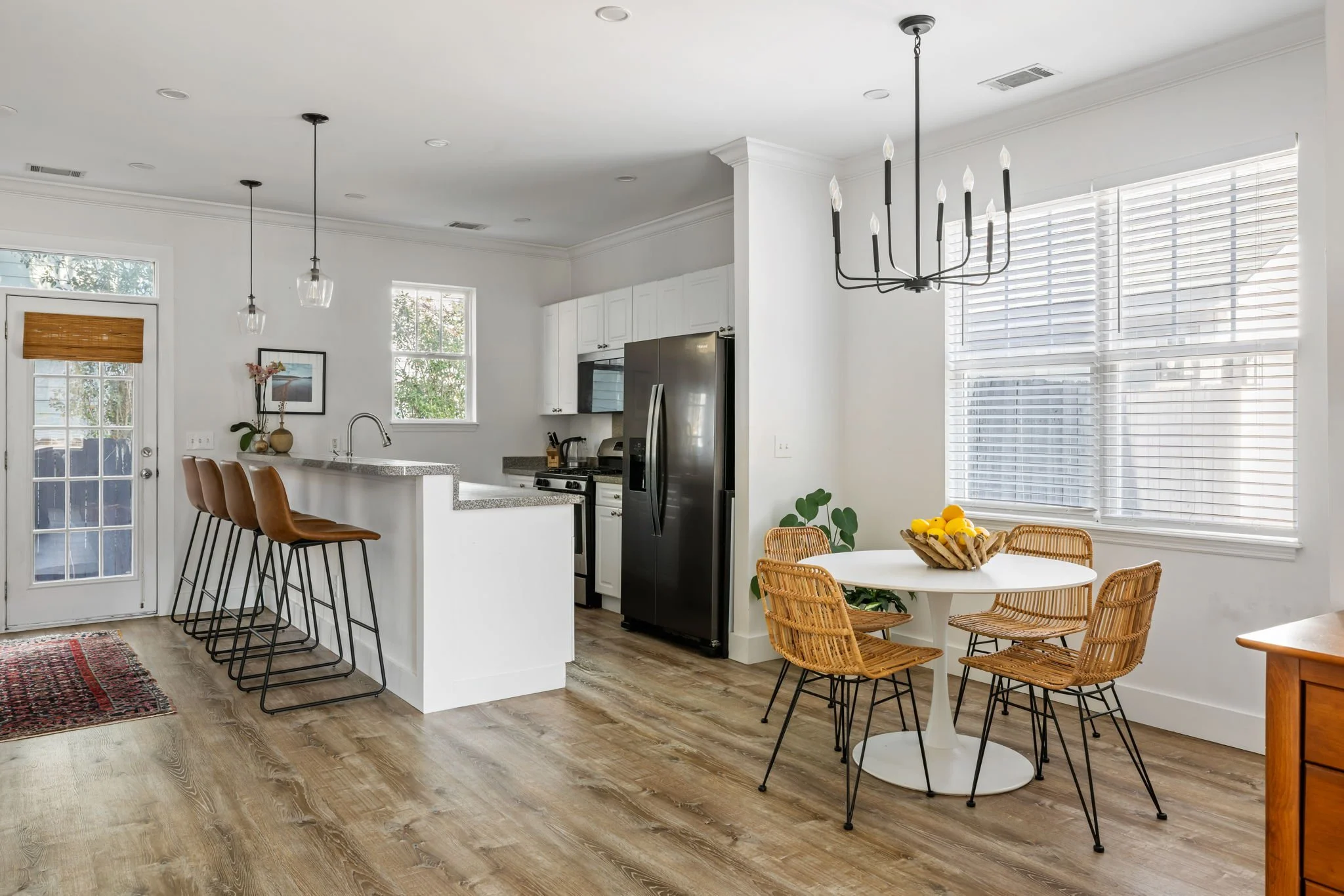 7. Dining and Kitchen.jpg