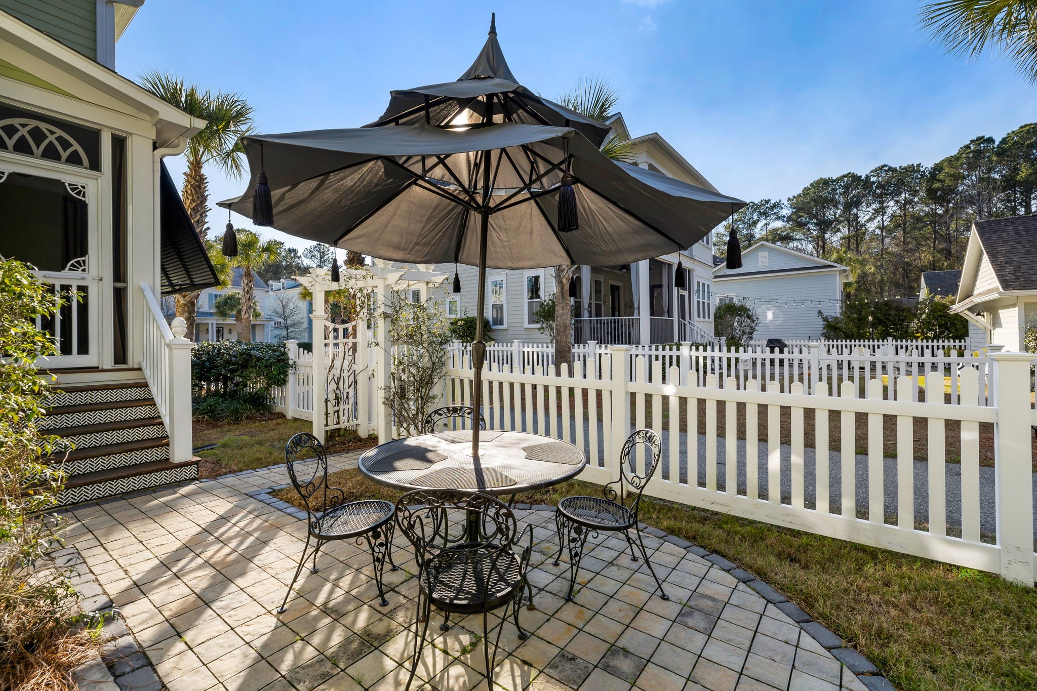 22-web-or-mls-2853 Rivertowne Pkwy CoastalRE-17.jpg