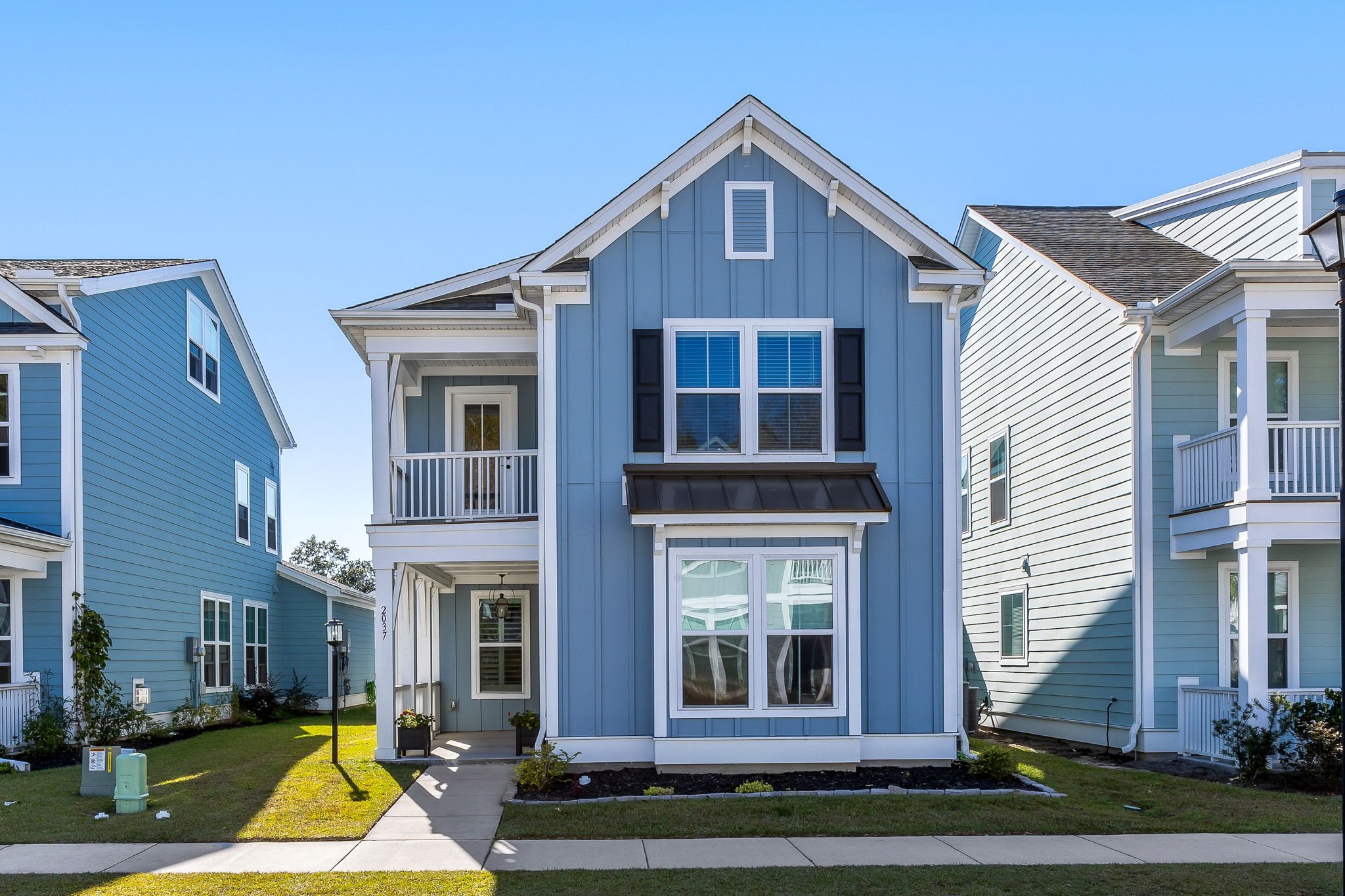 2-web-or-mls-2037 Blue Bayou Blvd CoastalRE-23.jpg