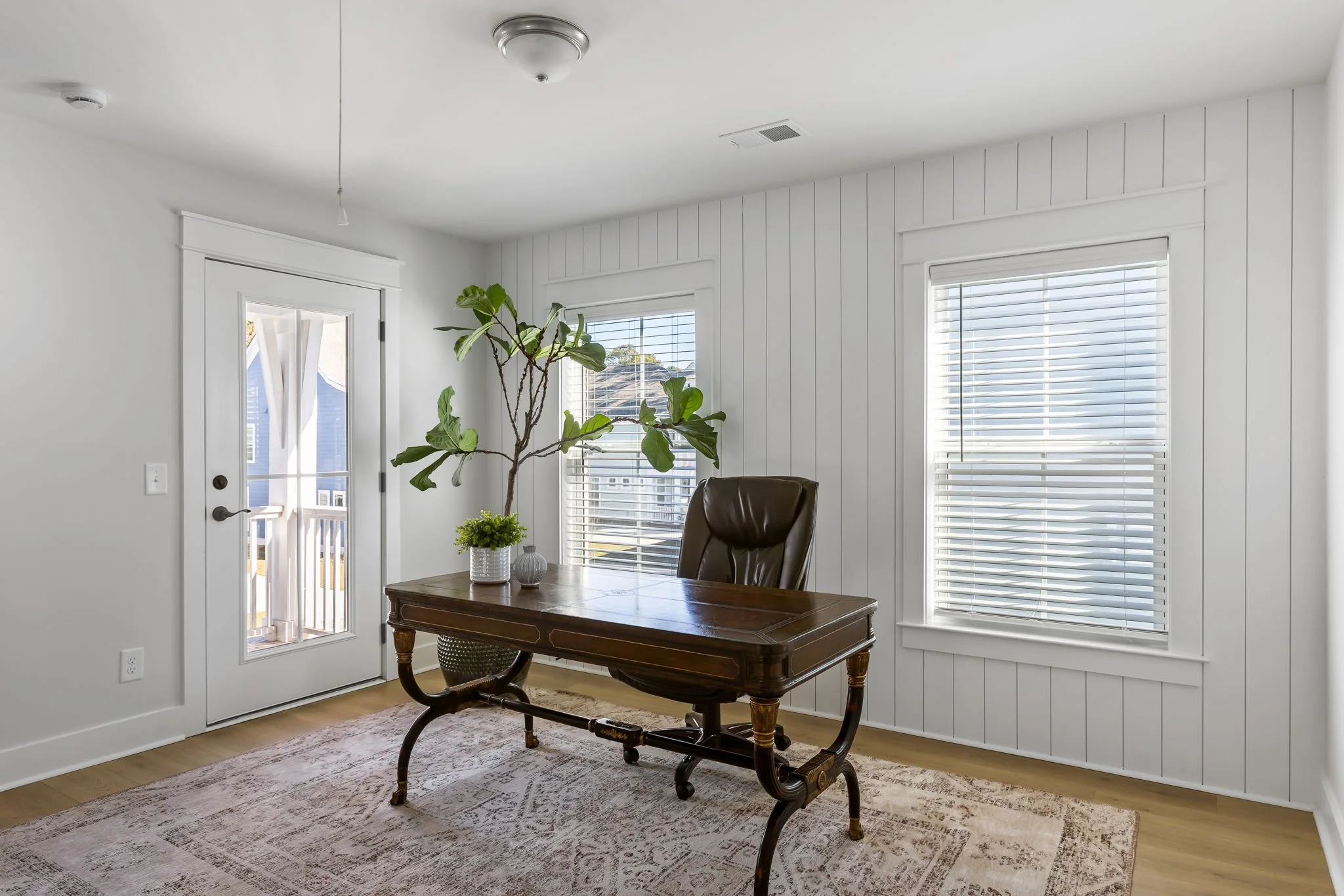 20-web-or-mls-2037 Blue Bayou Blvd CoastalRE-13.jpg