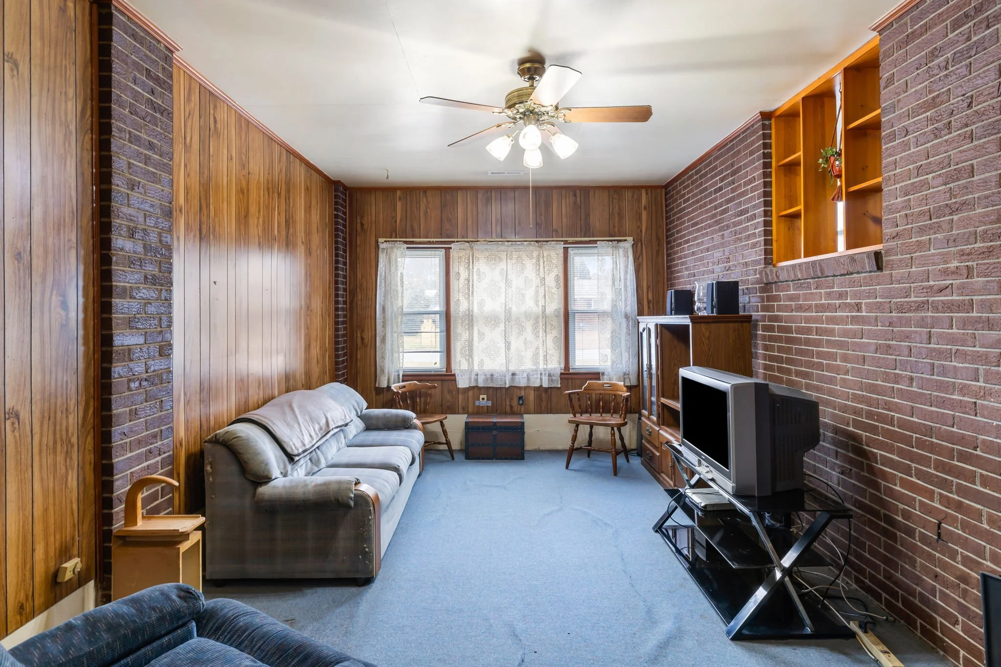 3-web-or-mls-4 Newark Ave CoastalRE-8.jpg