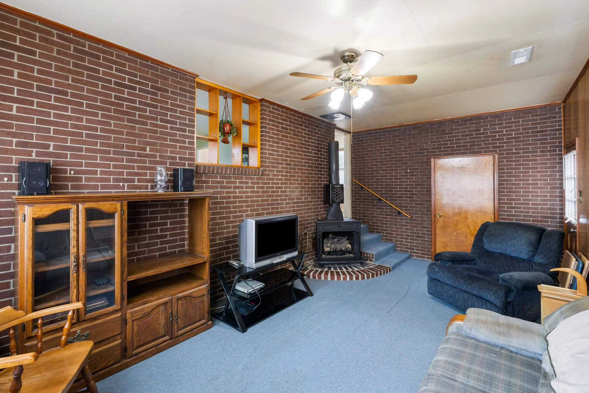 4-web-or-mls-4 Newark Ave CoastalRE-9.jpg