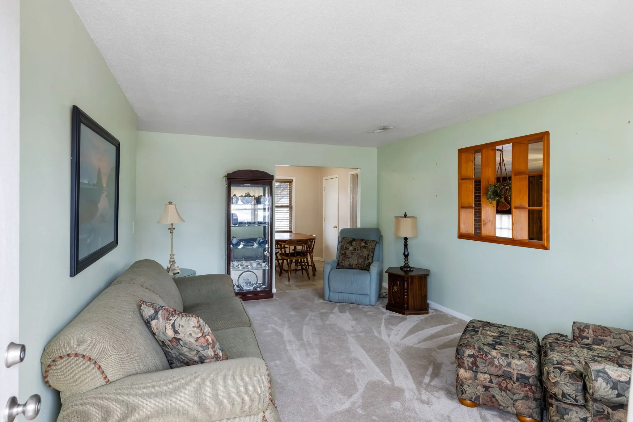 9-web-or-mls-4 Newark Ave CoastalRE-18.jpg