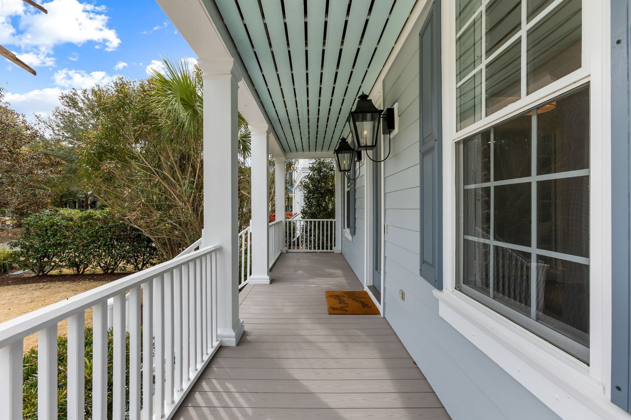 3-web-or-mls-4320 Savoy St CoastalRE-1.jpg