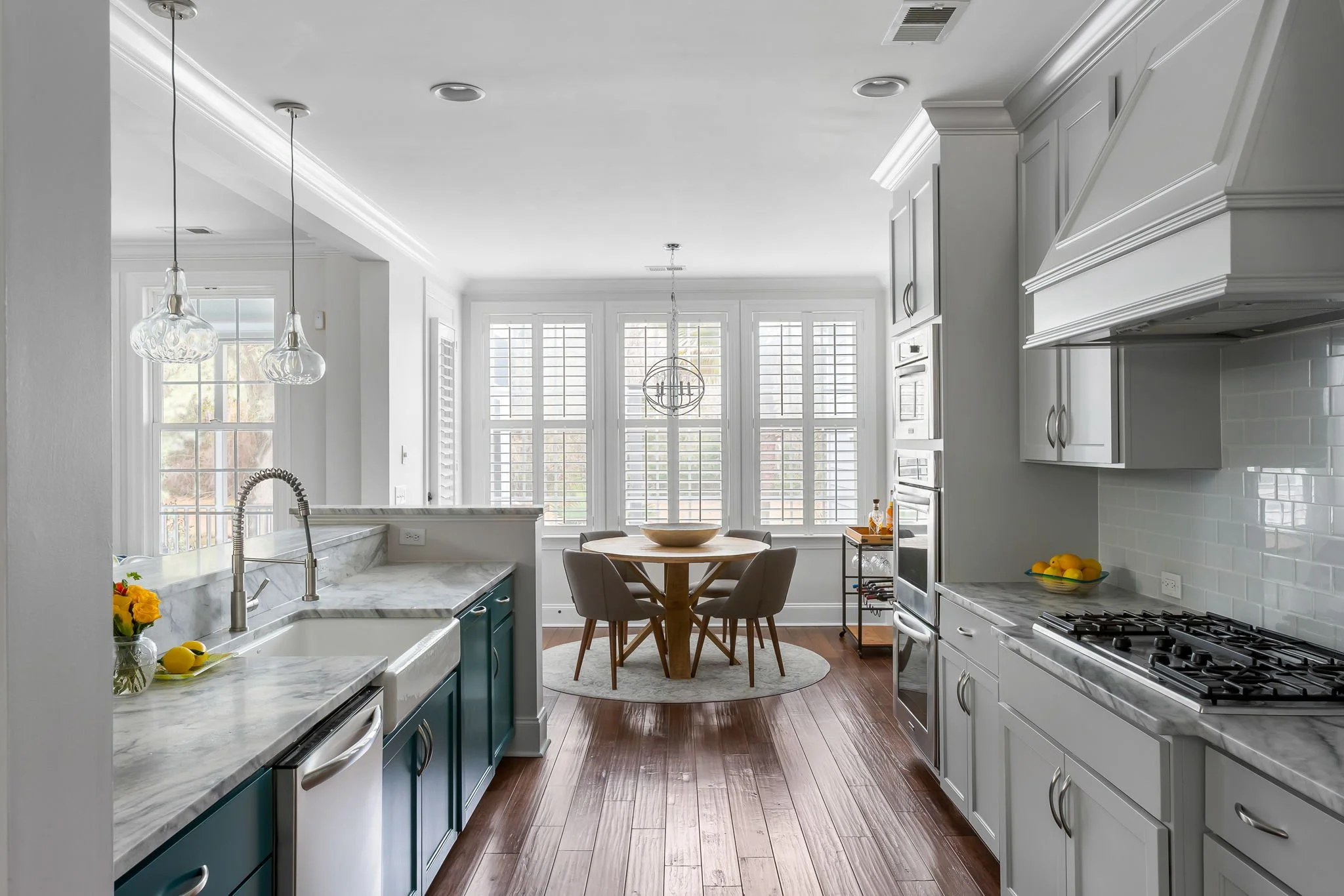 7-web-or-mls-4320 Savoy St CoastalRE-11.jpg