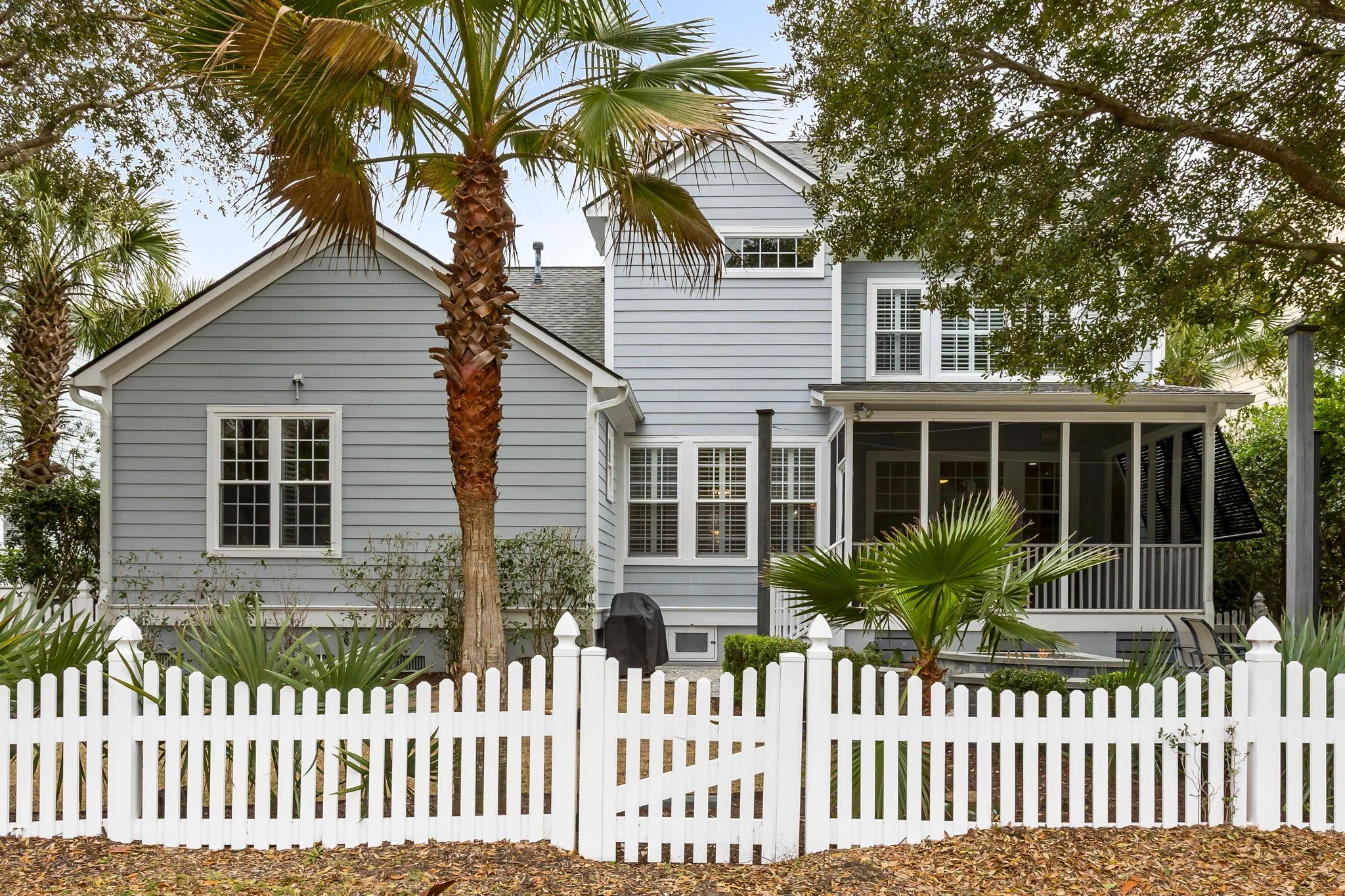 31-web-or-mls-4320 Savoy St CoastalRE-5.jpg