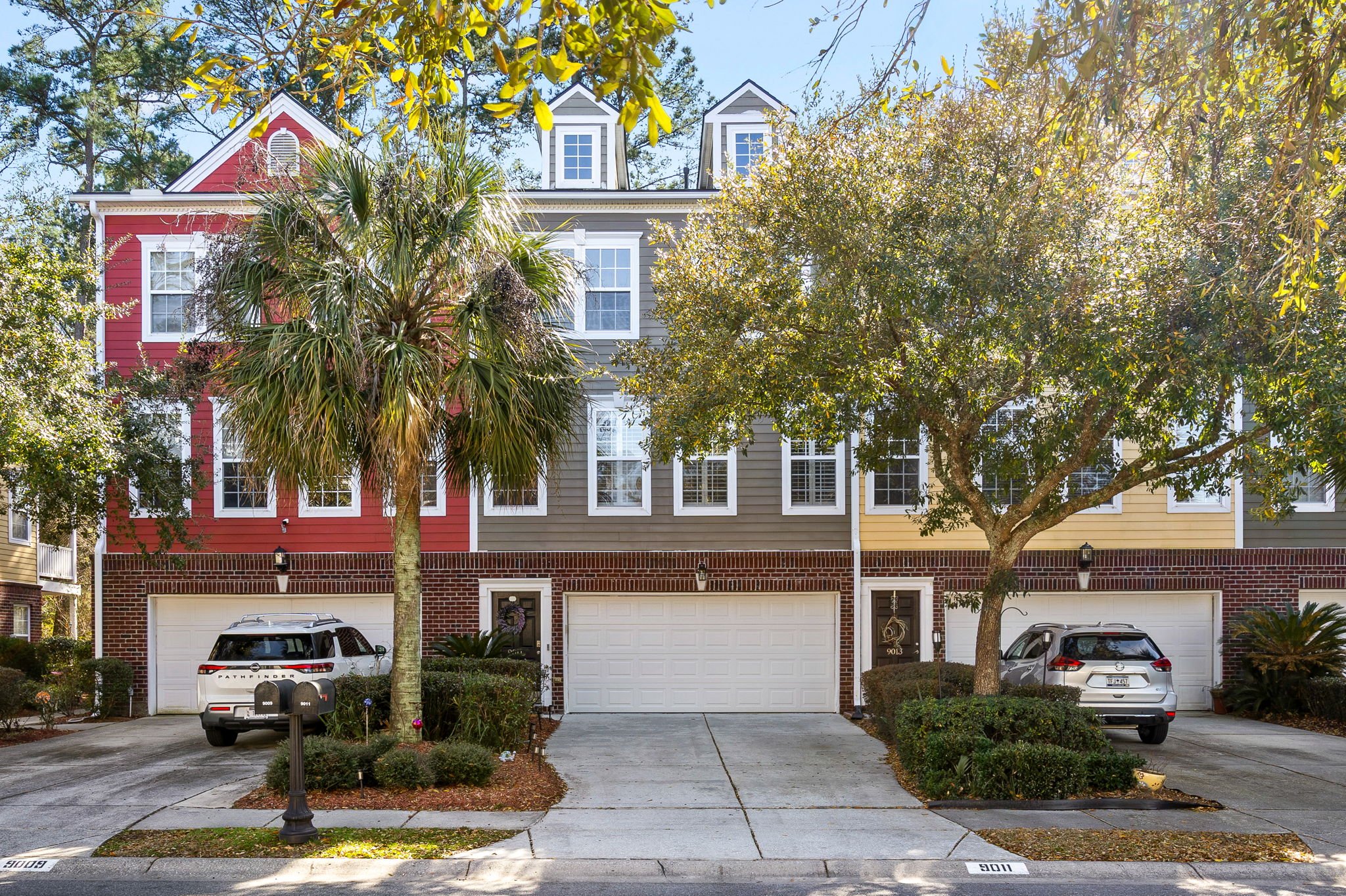 1-web-or-mls-9011 Parlor Dr CoastalRE-15.jpg