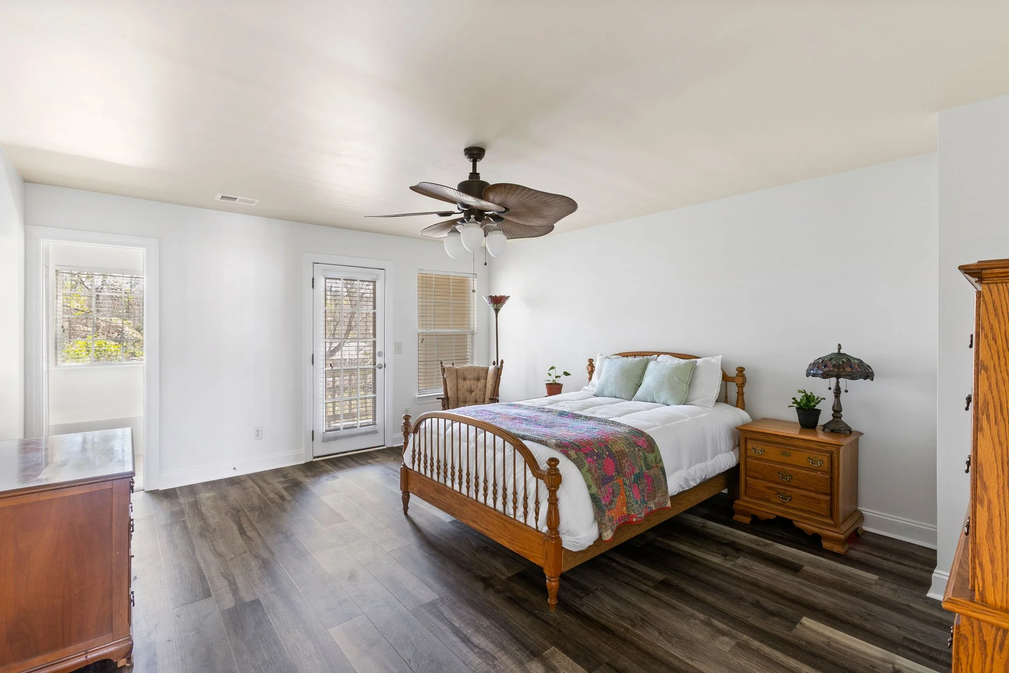 12-web-or-mls-9011 Parlor Dr CoastalRE-1.jpg