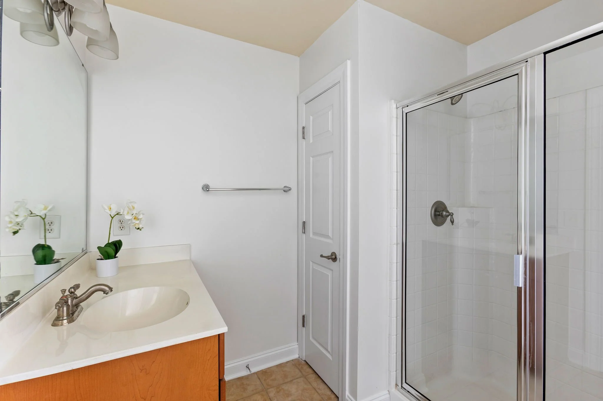 14-web-or-mls-9011 Parlor Dr CoastalRE-3.jpg