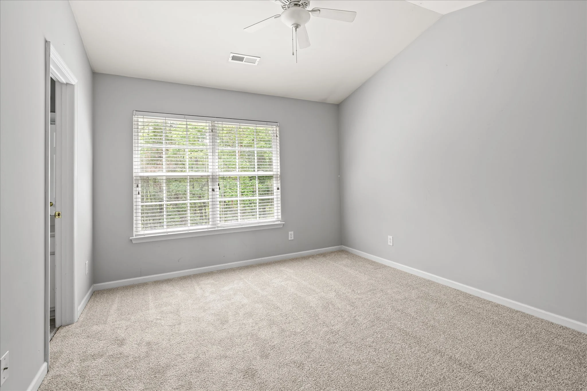 07-Bedroom 1.jpg