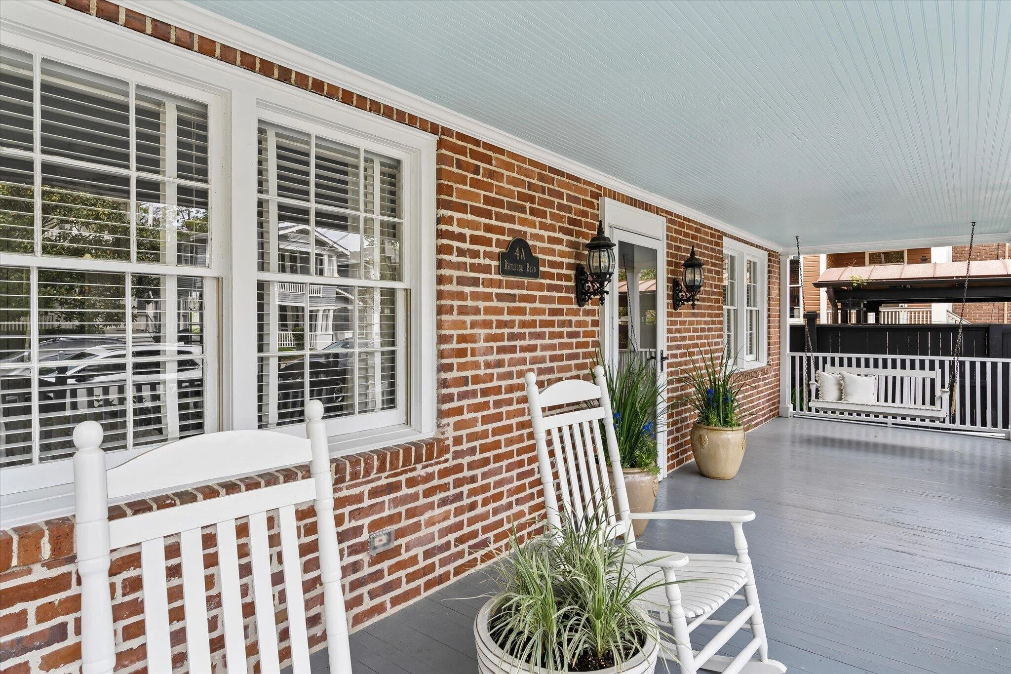UNDER CONTRACT! South oF Broad: 4A Rutledge Blvd