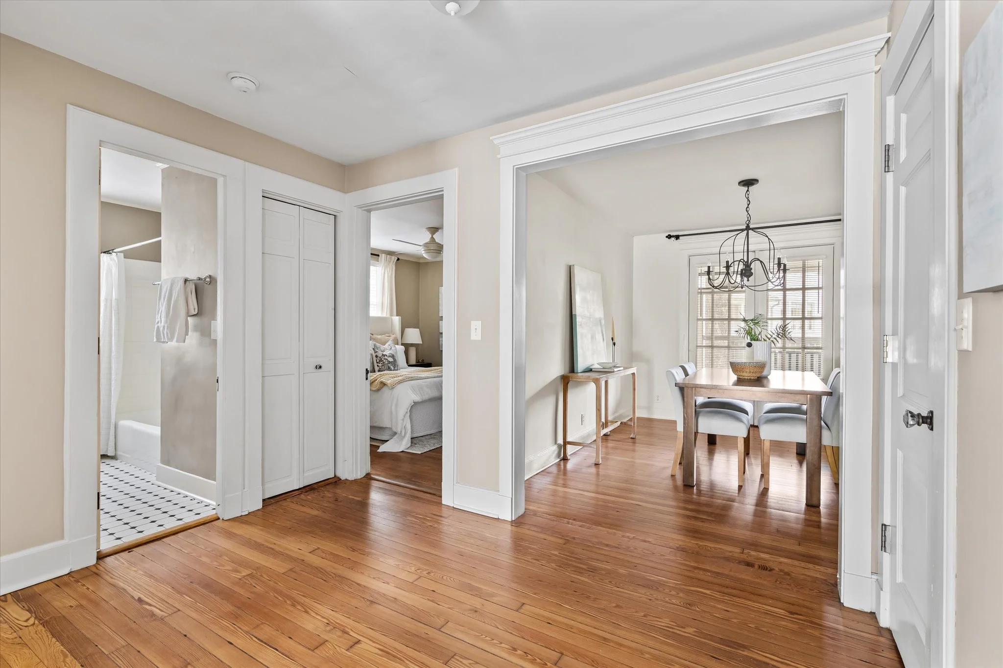 18-Living Room to Dining.jpg