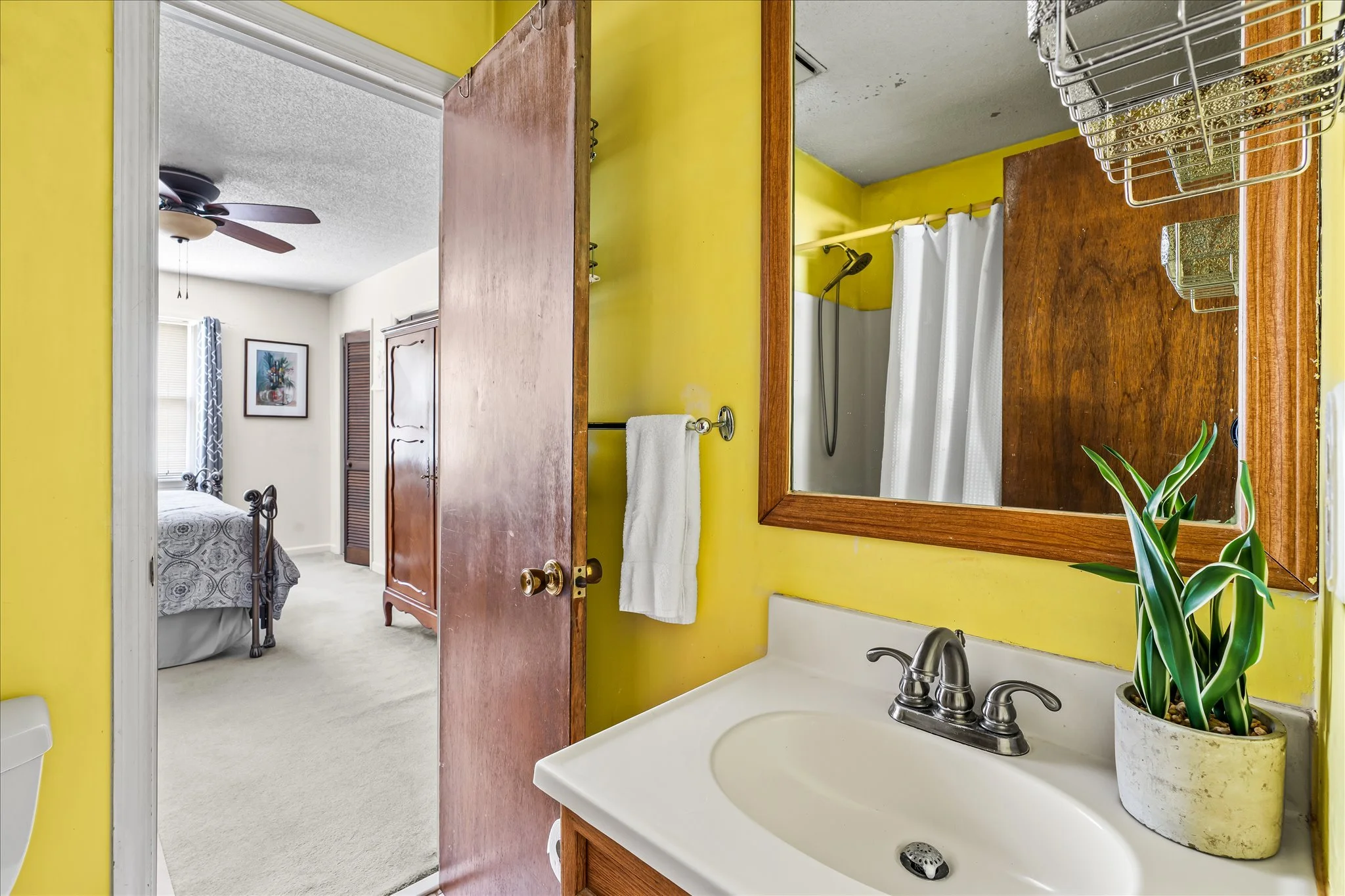 14 Bath.jpg