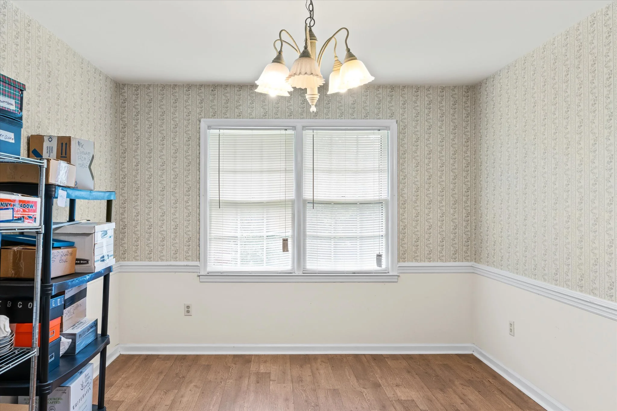 8-Dining Room again.jpg