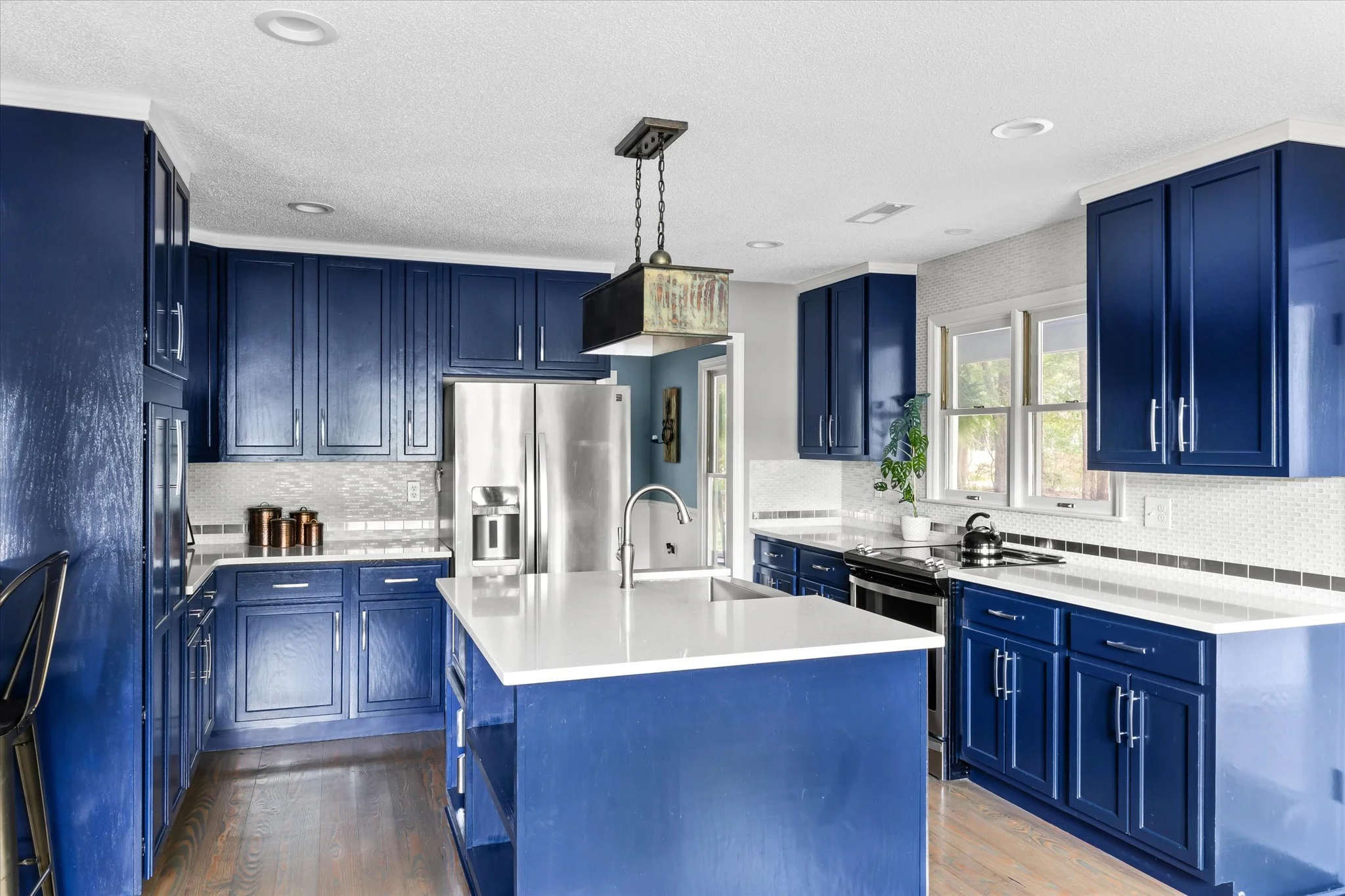 09-Kitchen.jpg