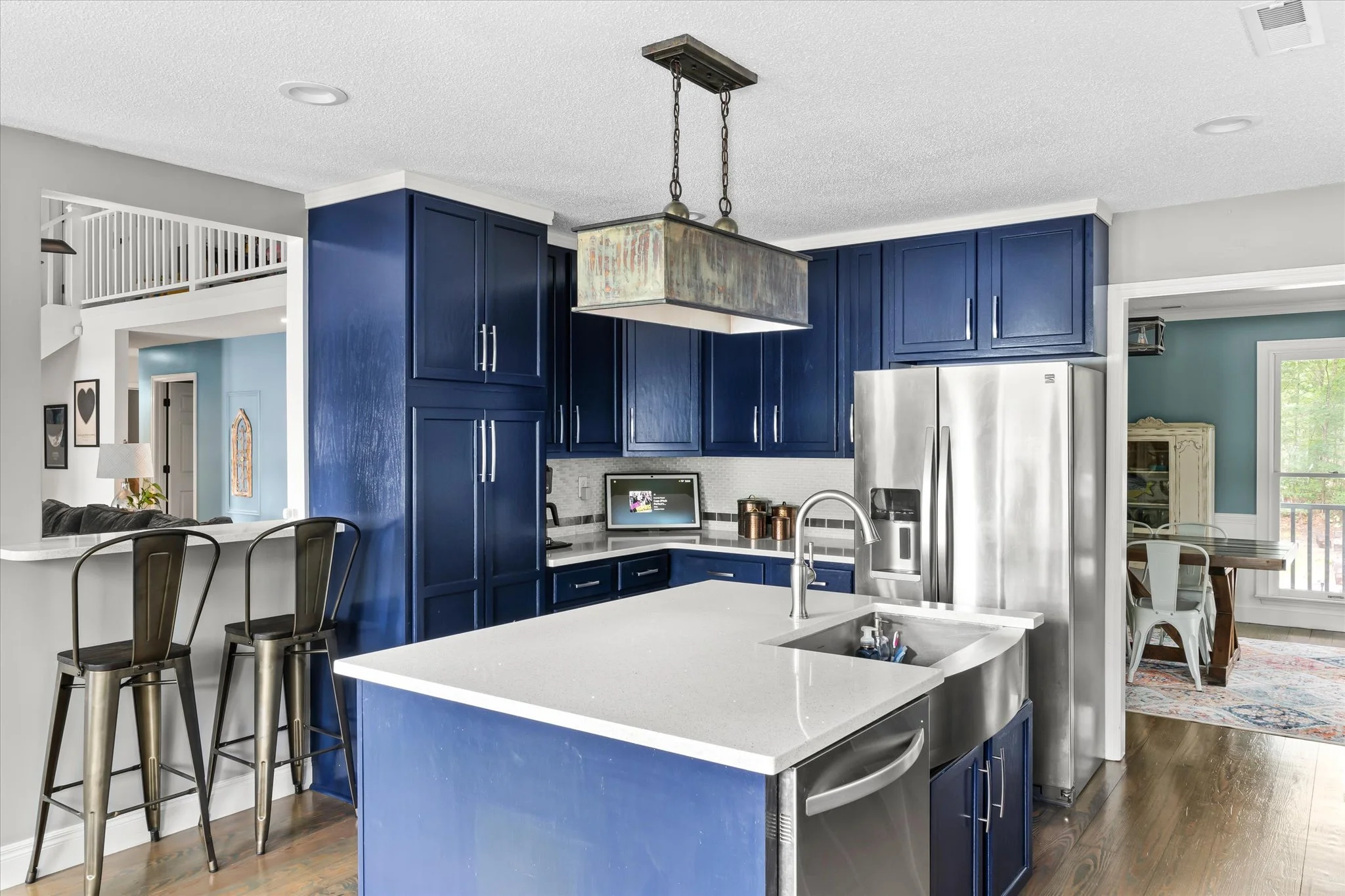 10-Kitchen.jpg