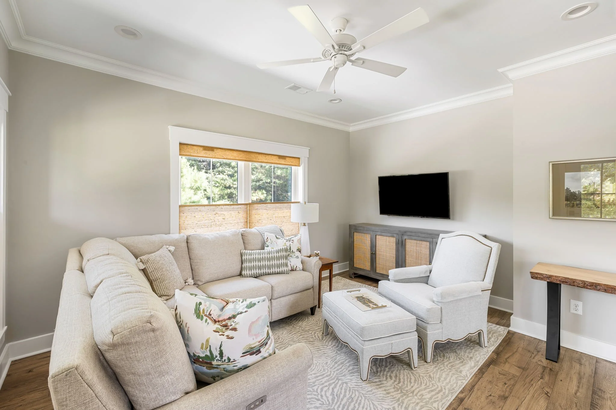 8-web-or-mls-7344 Eddy Farm Rd - Coastal RE Photo-17.jpg