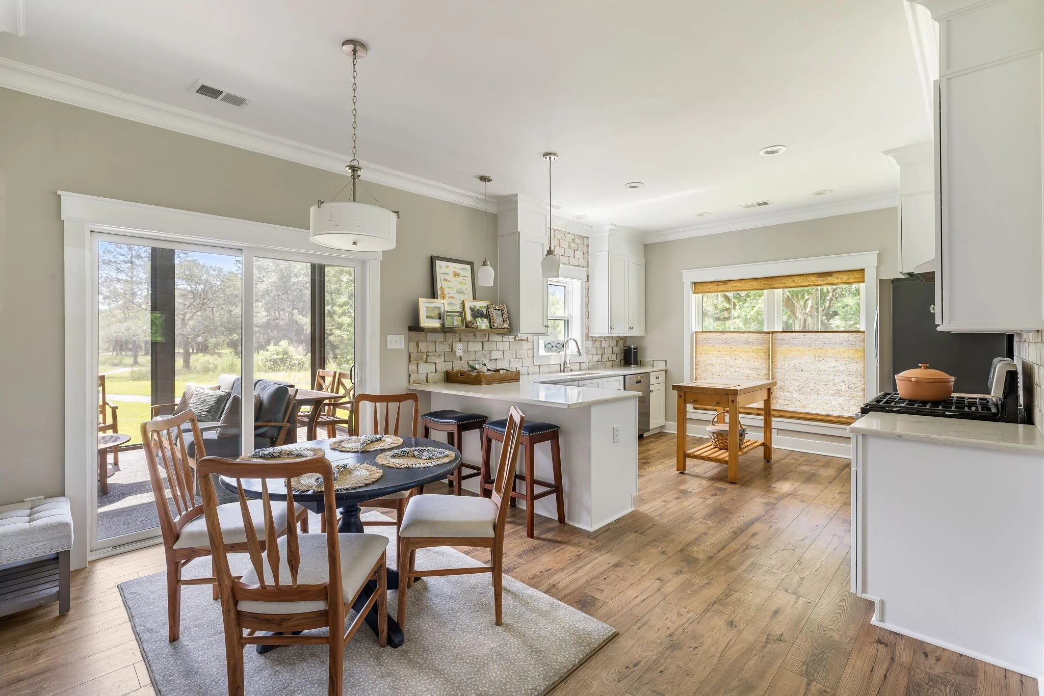 9-web-or-mls-7344 Eddy Farm Rd - Coastal RE Photo-13.jpg