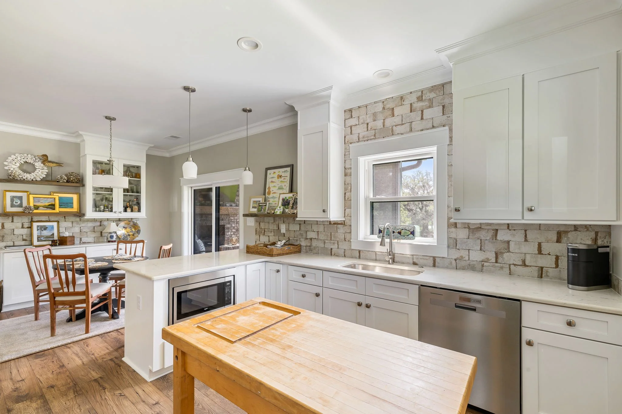 12-web-or-mls-7344 Eddy Farm Rd - Coastal RE Photo-15.jpg