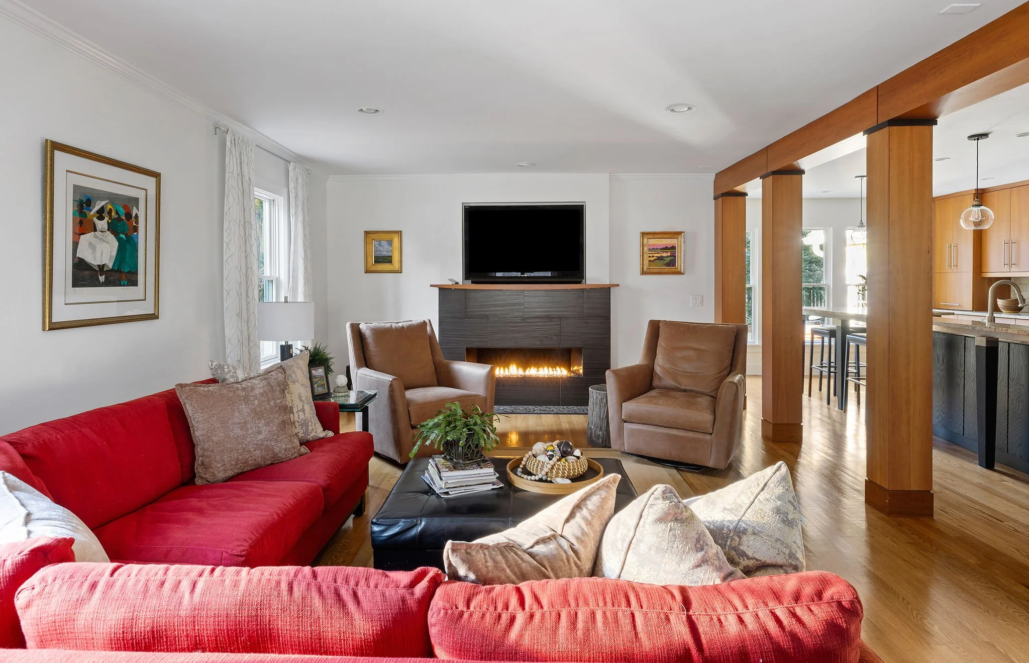 10-web-or-mls-272 Bampfield Dr-2.jpg