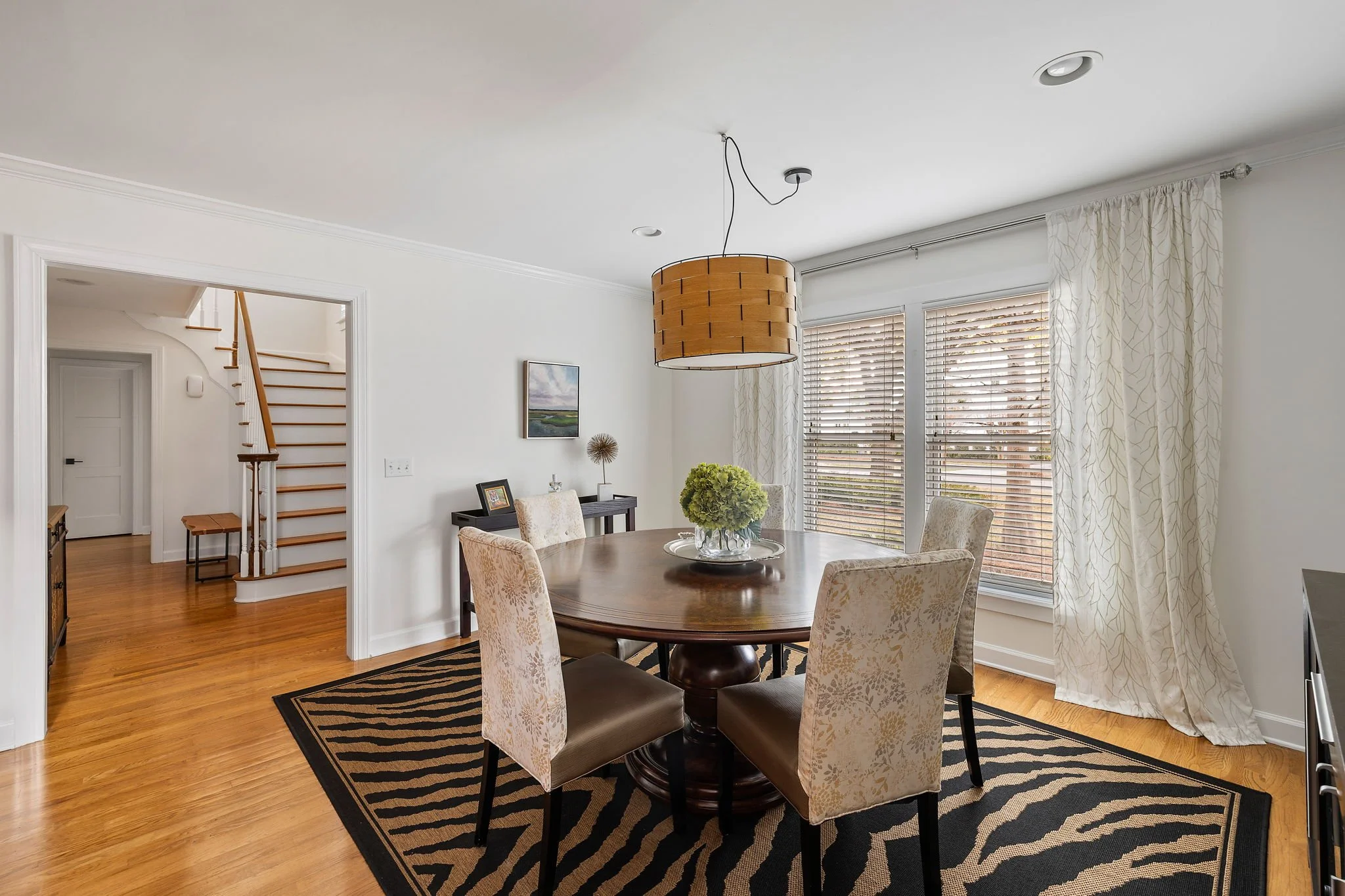 28-web-or-mls-272 Bampfield Dr-25.jpg